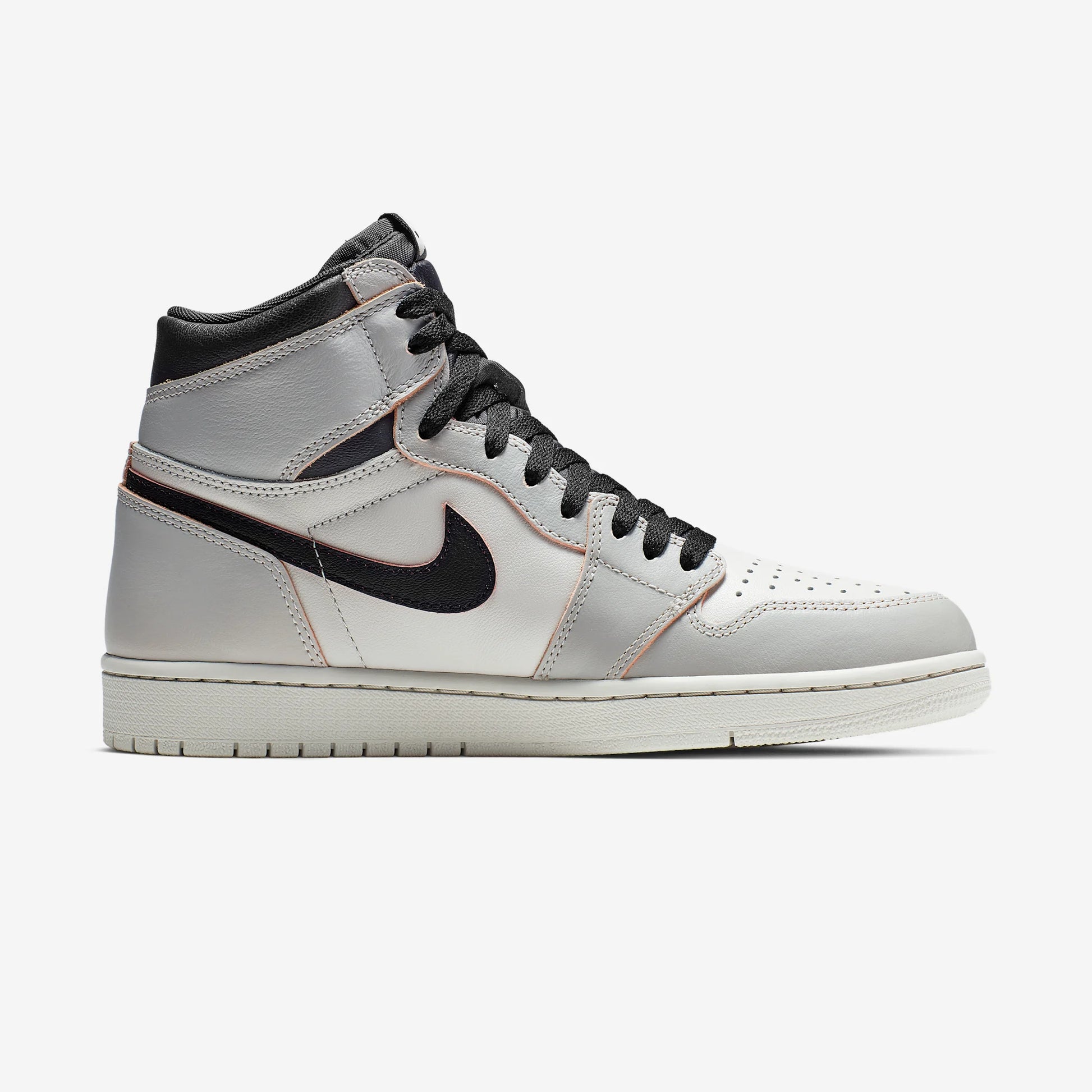 Jordan 1 Retro High OG Defiant SB NYC to Paris