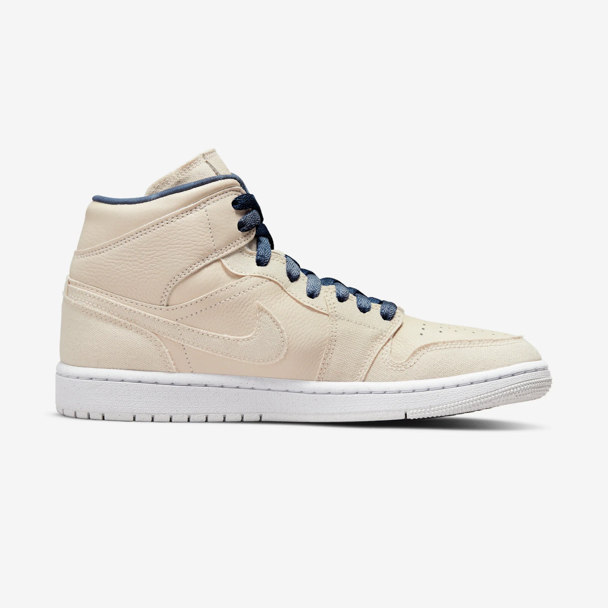 Jordan 1 Mid SE Sanddrift (Women's)