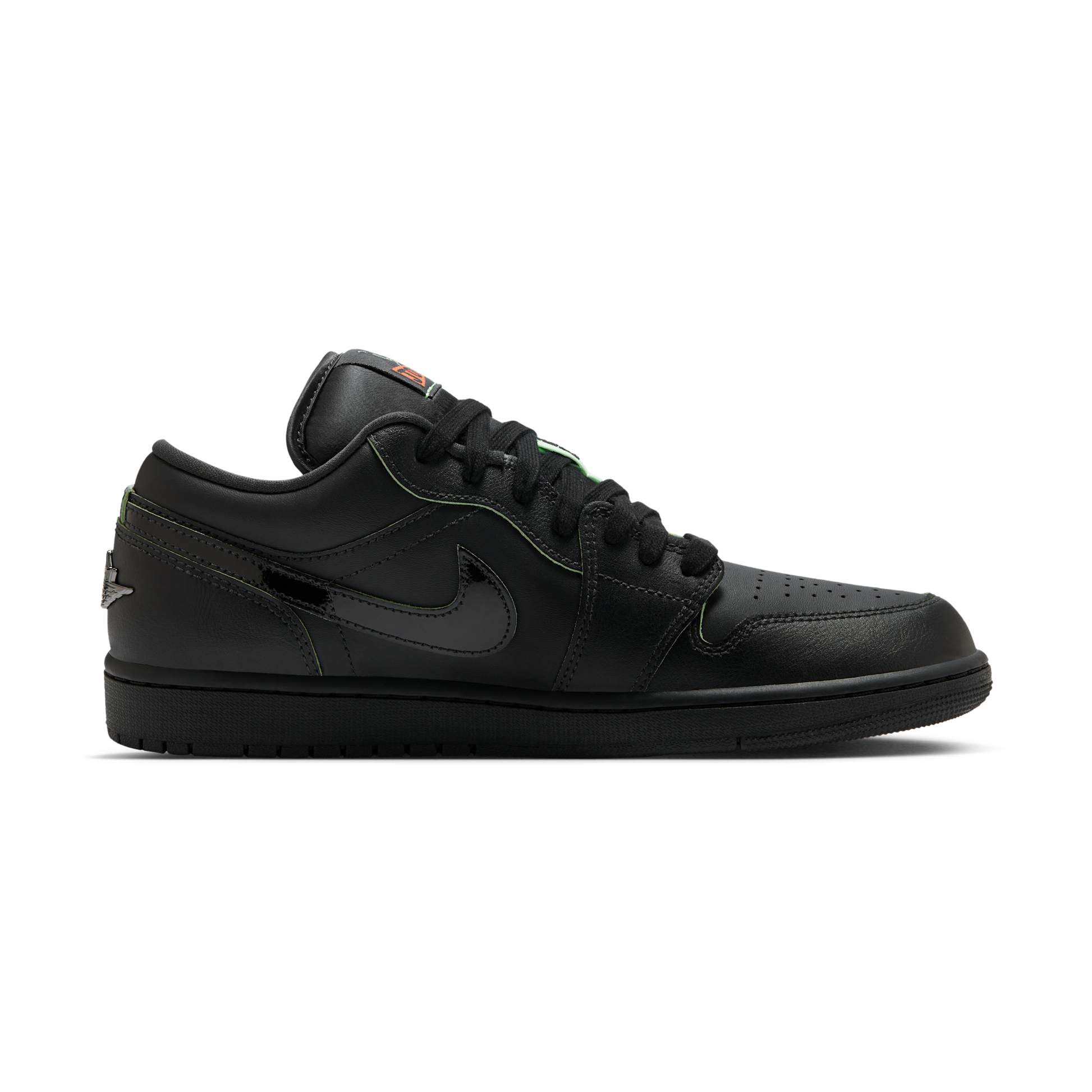 Jordan 1 Low SE Black Cat Mascot