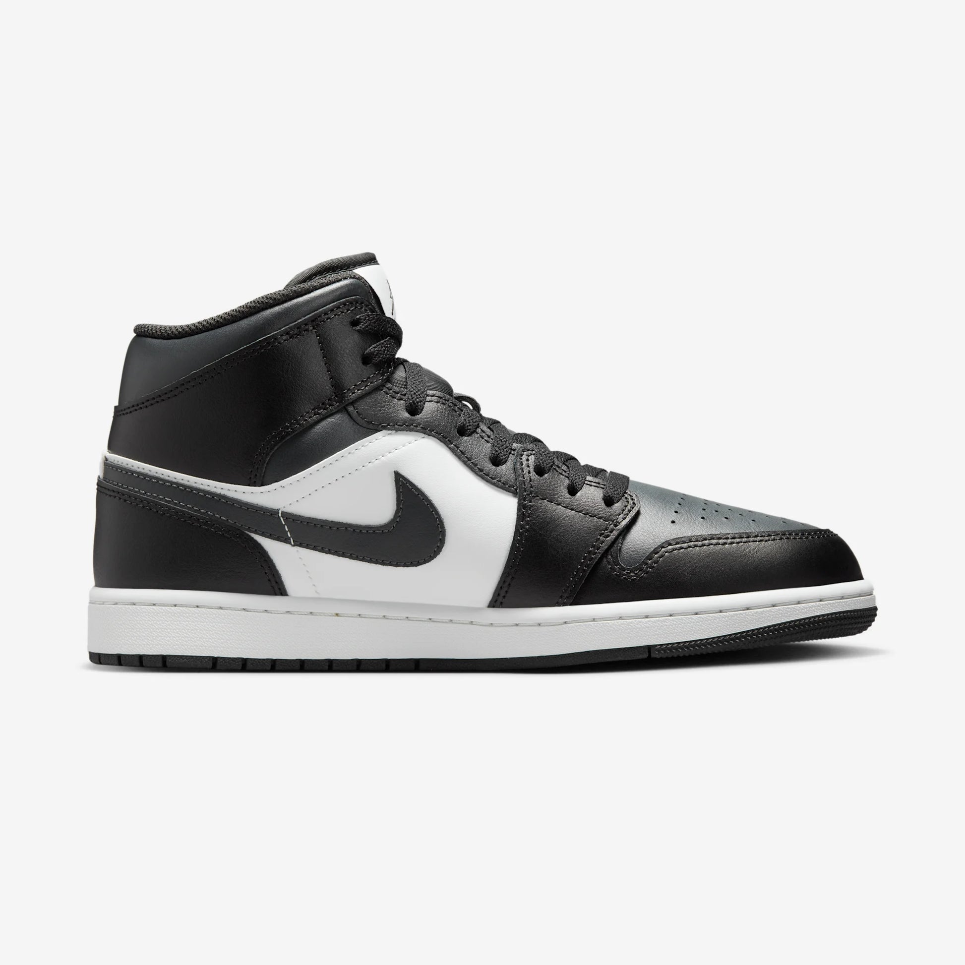 Jordan 1 Mid Off Noir Toe