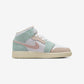 Jordan 1 Mid SE Pink Oxford (GS)