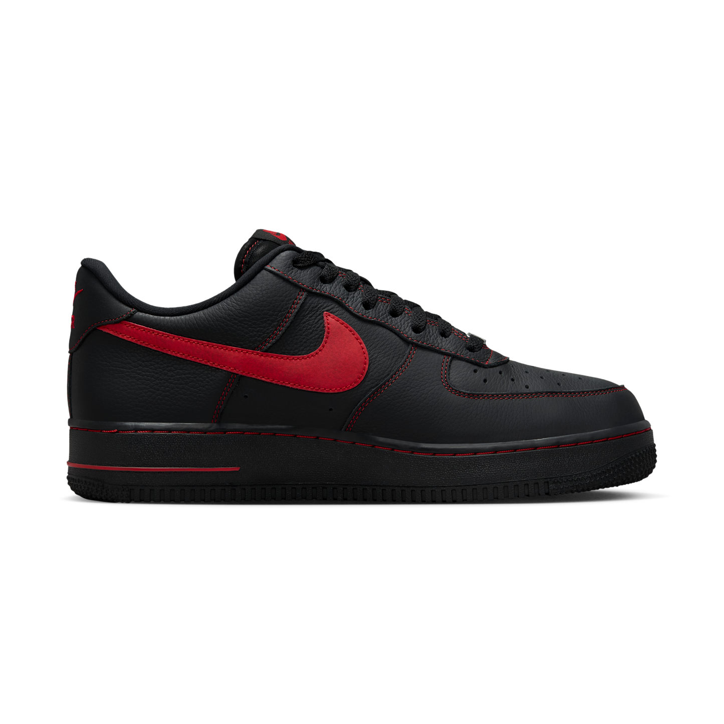 Nike Air Force 1 Low '07 LV8 Bred