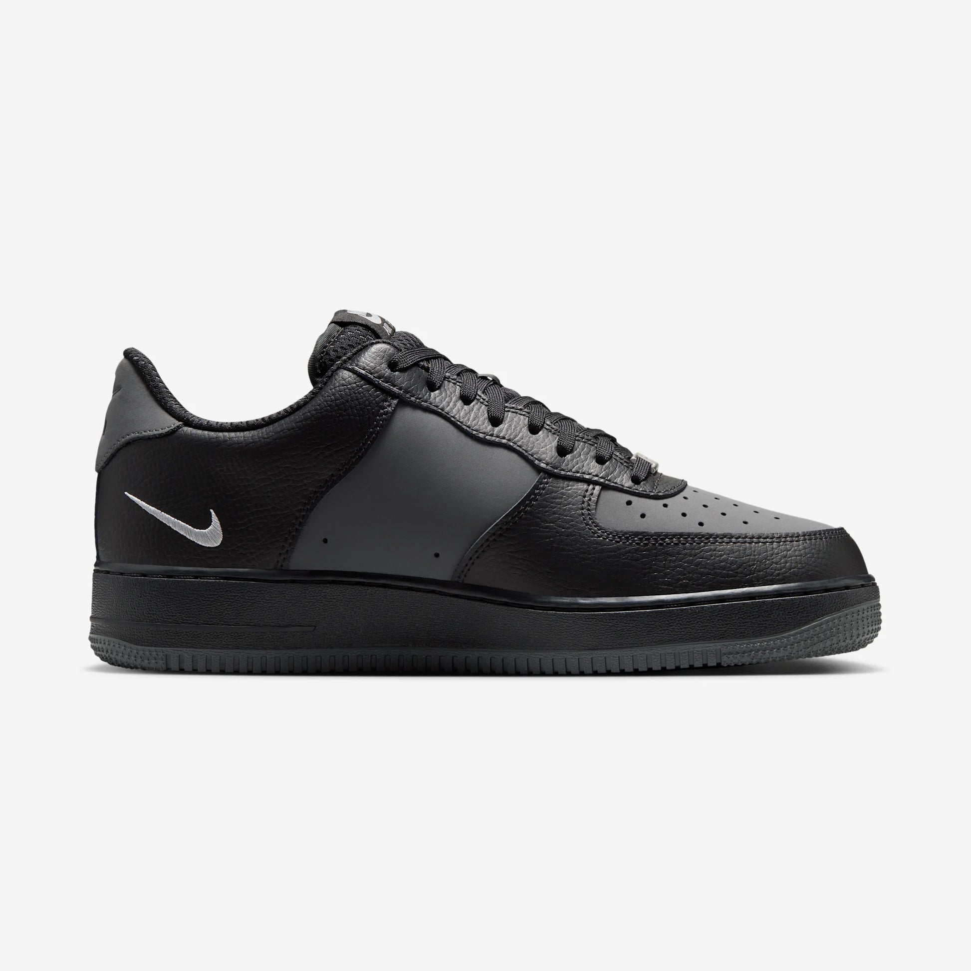 Nike Air Force 1 Low '07 LV8 Black Light Smoke Grey