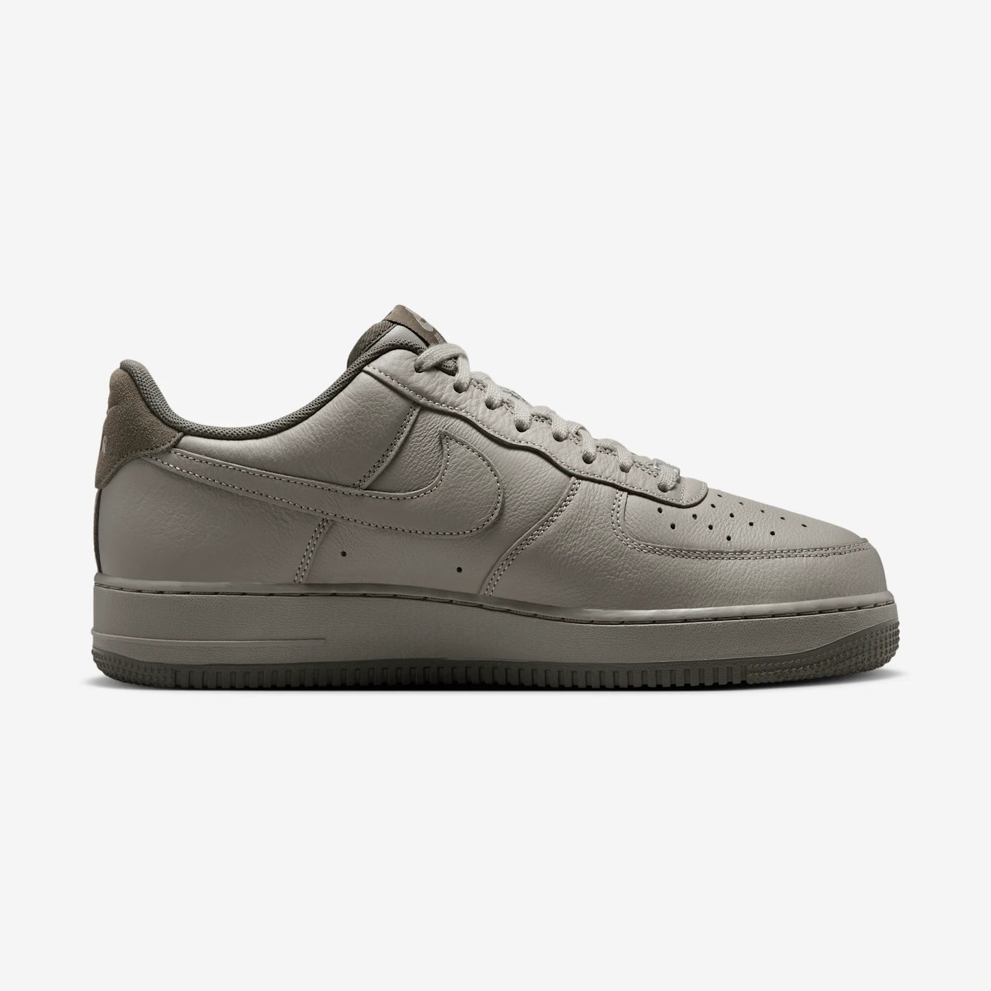 Nike Air Force 1 Low '07 LV8 Light Army Cargo Khaki