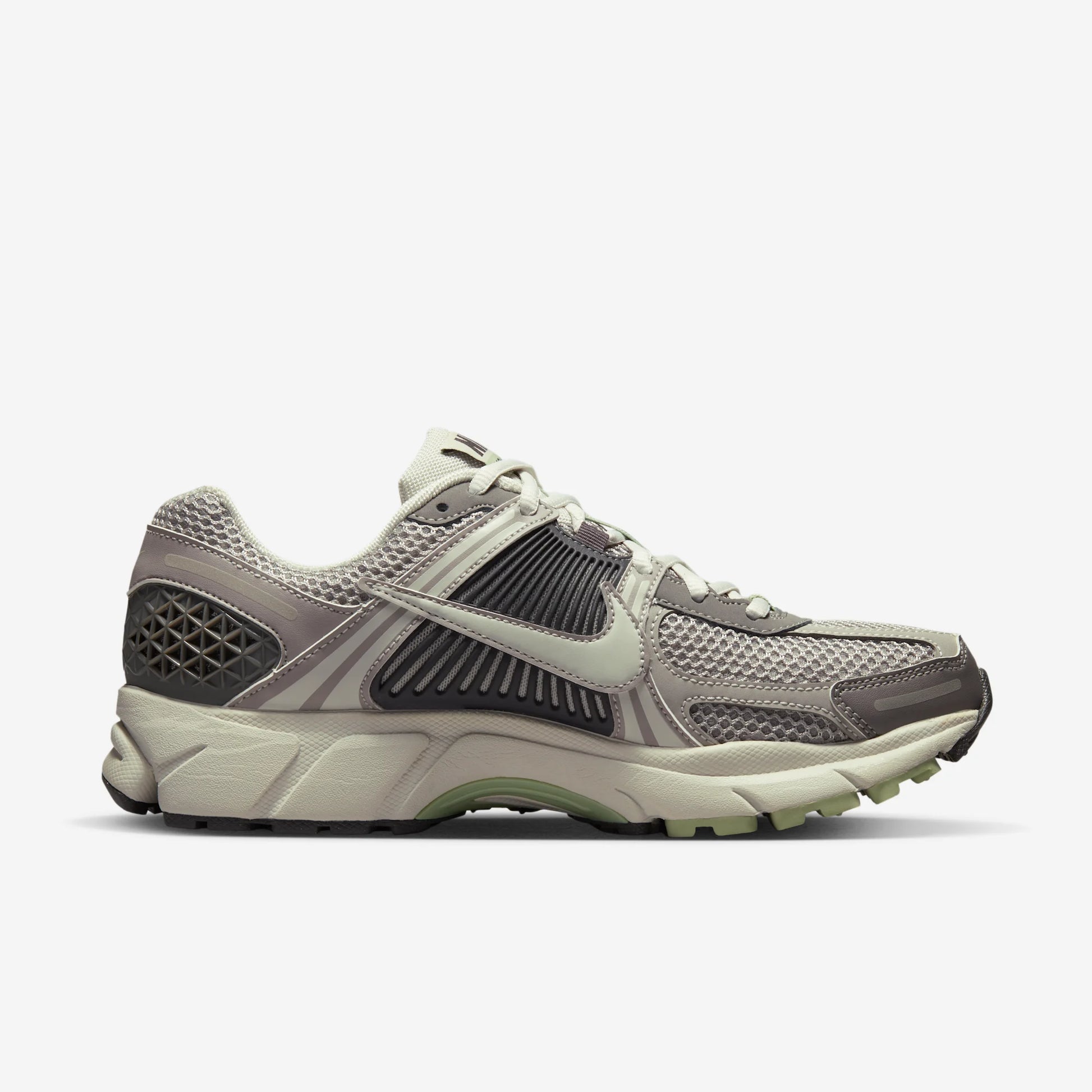 Nike Zoom Vomero 5 Cobblestone Flat Pewter (Women's)