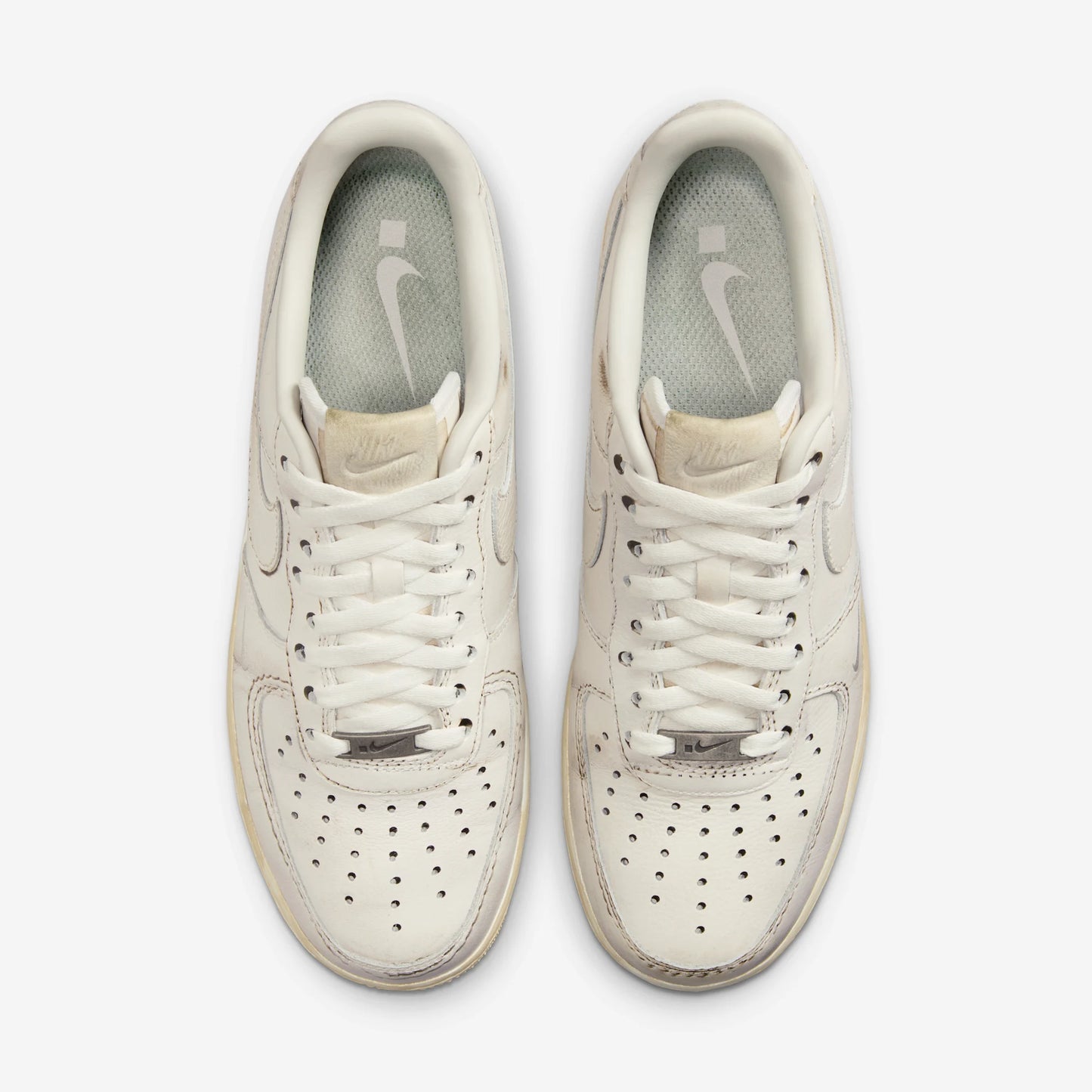Nike Air Force 1 Low .SWOOSH Dirty Triple White