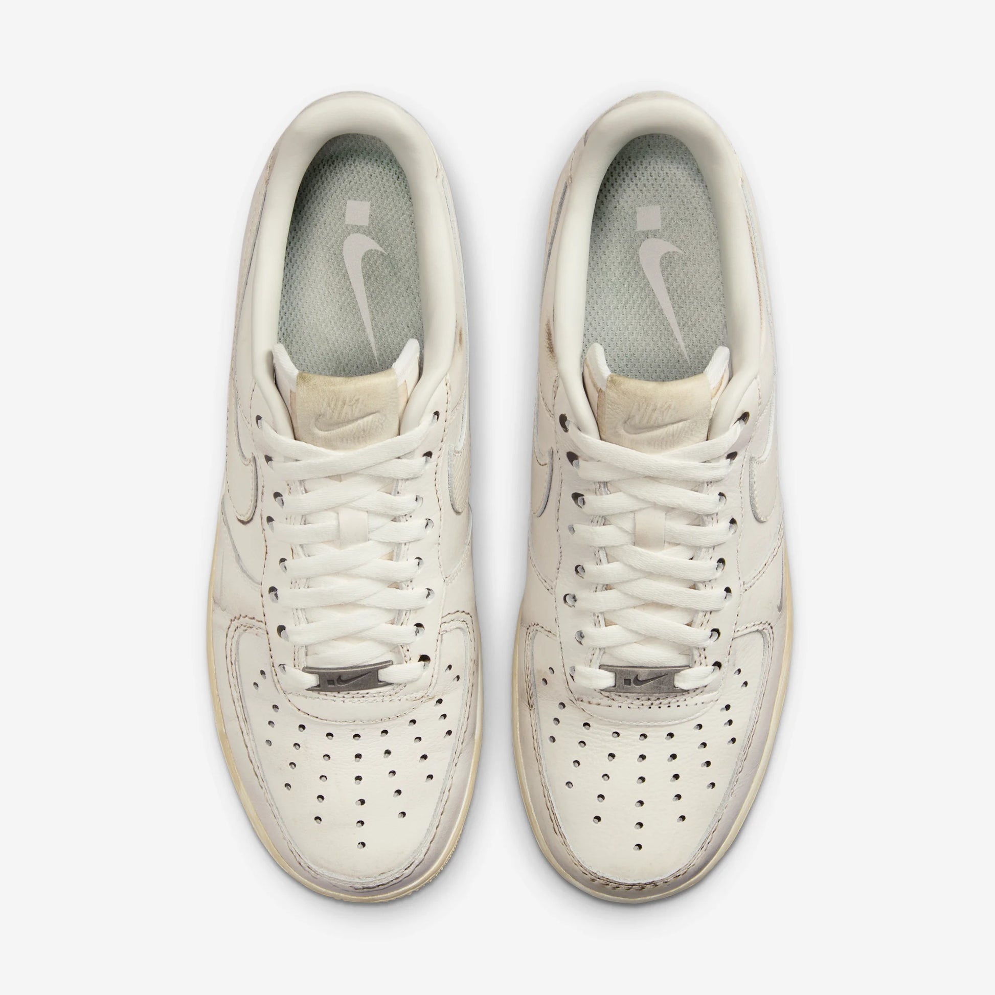 Nike Air Force 1 Low .SWOOSH Dirty Triple White