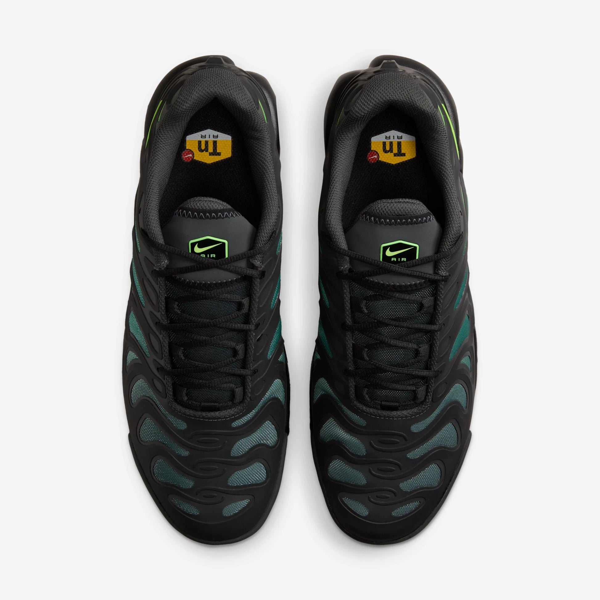 Nike Air Max Plus Drift Black Volt