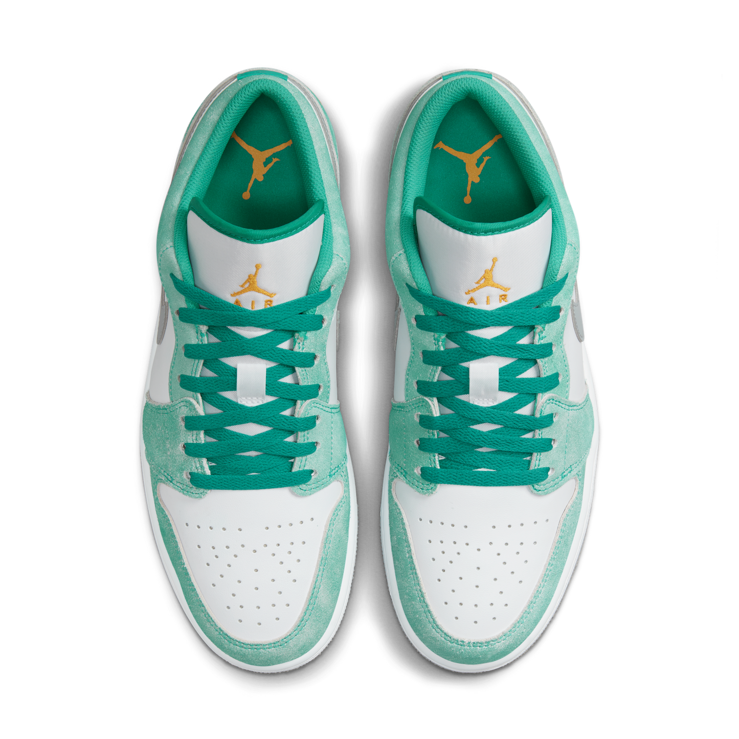 Jordan 1 Low SE New Emerald