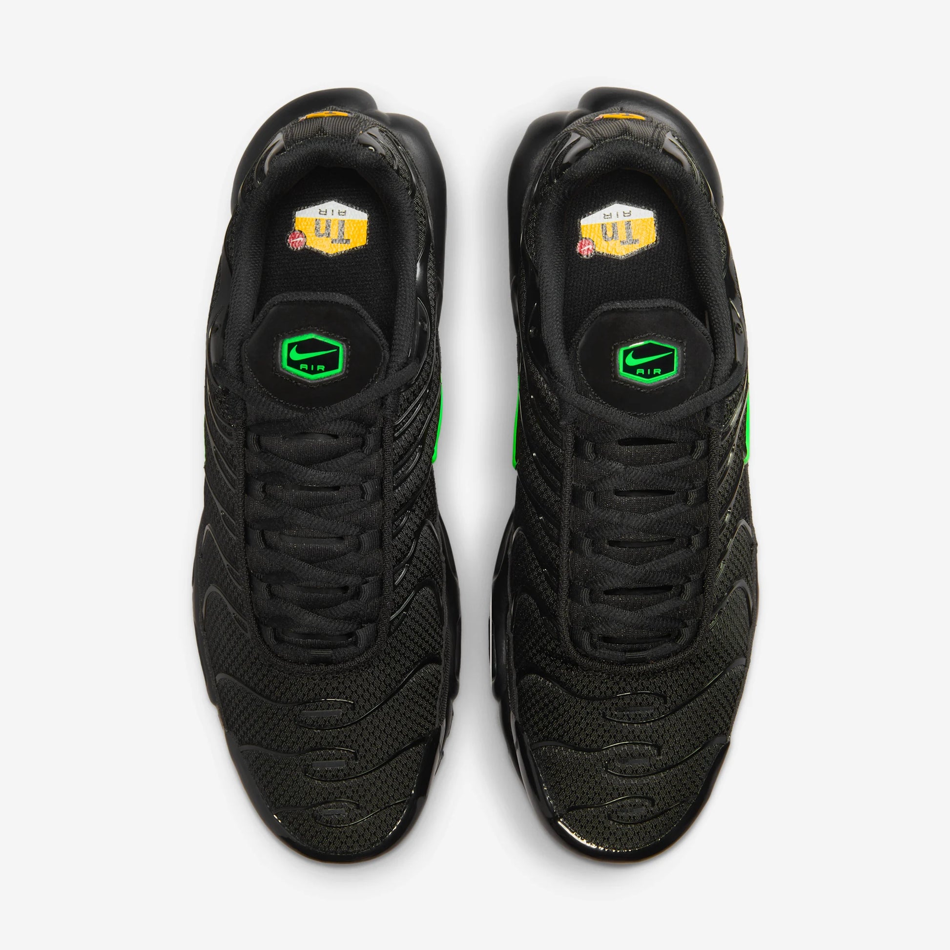 Nike Air Max Plus Black Green Strike