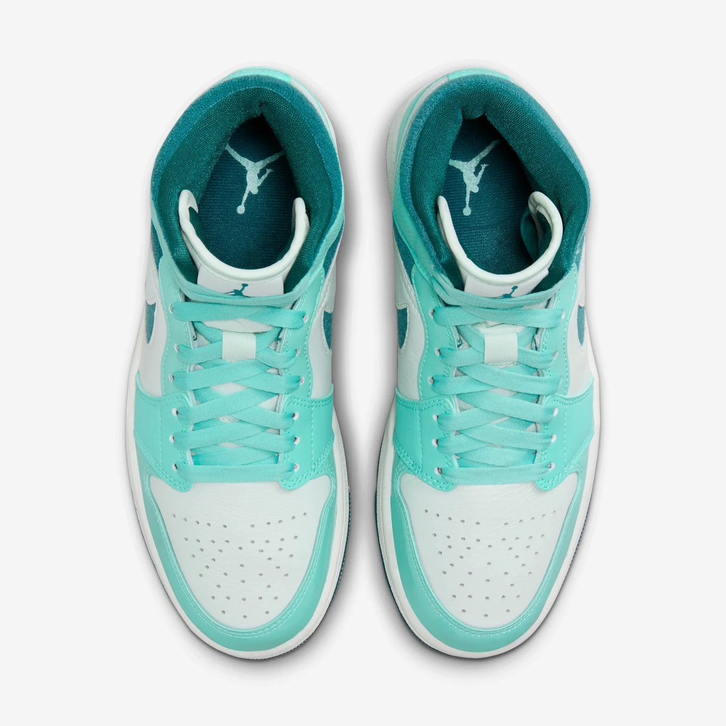 Jordan 1 Mid Chenille Bleached Turquoise (Women's)