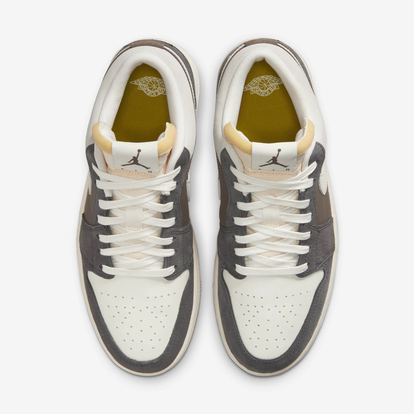 Jordan 1 Low SNKRS Day Korea Magpie (2023)