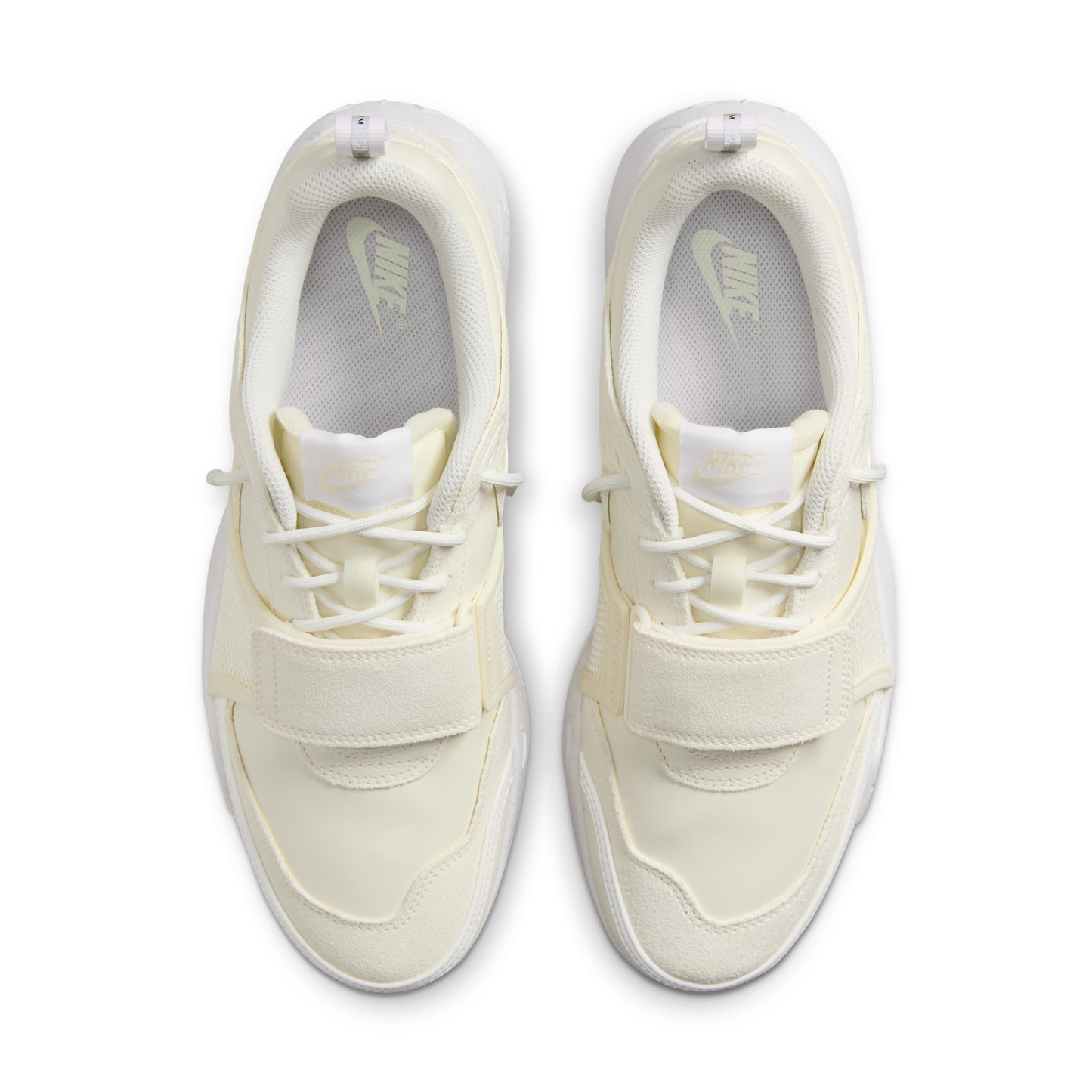 Nike Zoom Field Jaxx SP Travis Scott Sail