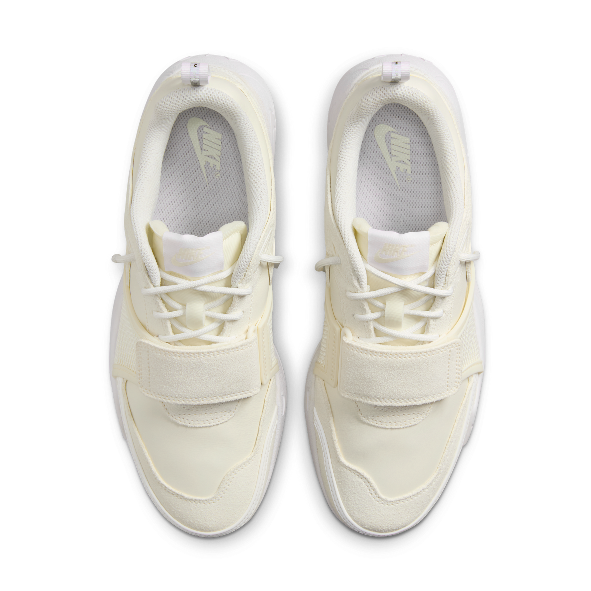 Nike Zoom Field Jaxx SP Travis Scott Sail
