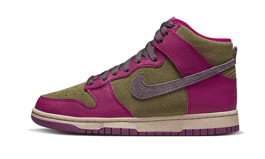 Nike Dunk High Dynamic Berry