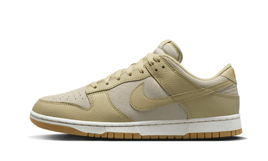Dunk Low Khaki Suede Gum (DZ4513-200) - EU 36–48.5 - Beige | SOSUKICKS