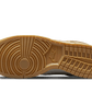 Dunk Low Khaki Suede Gum (DZ4513-200) - 37.5 EU - 5 US - Beige | SOSUKICKS