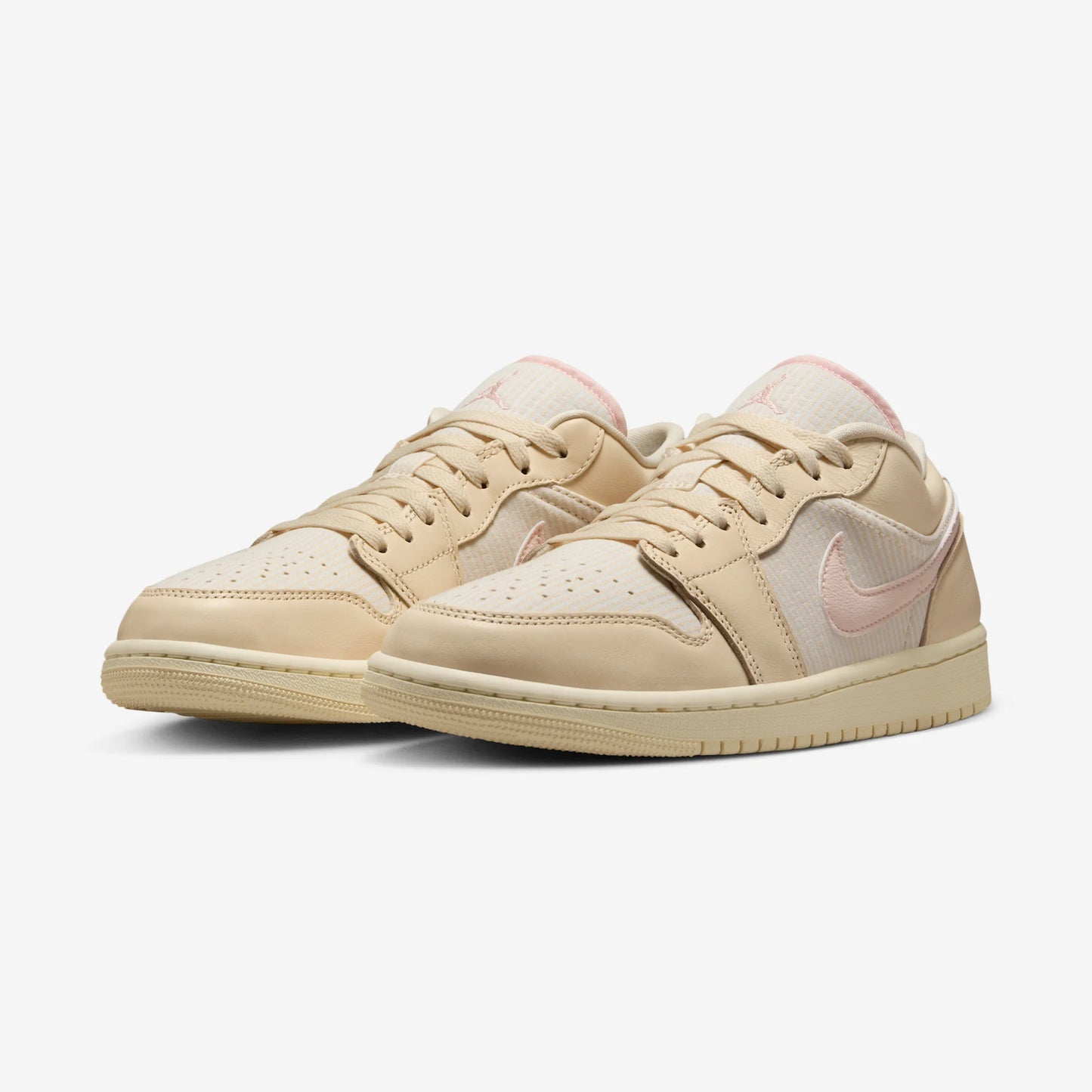 Jordan 1 Low SE Seersucker (Women's)