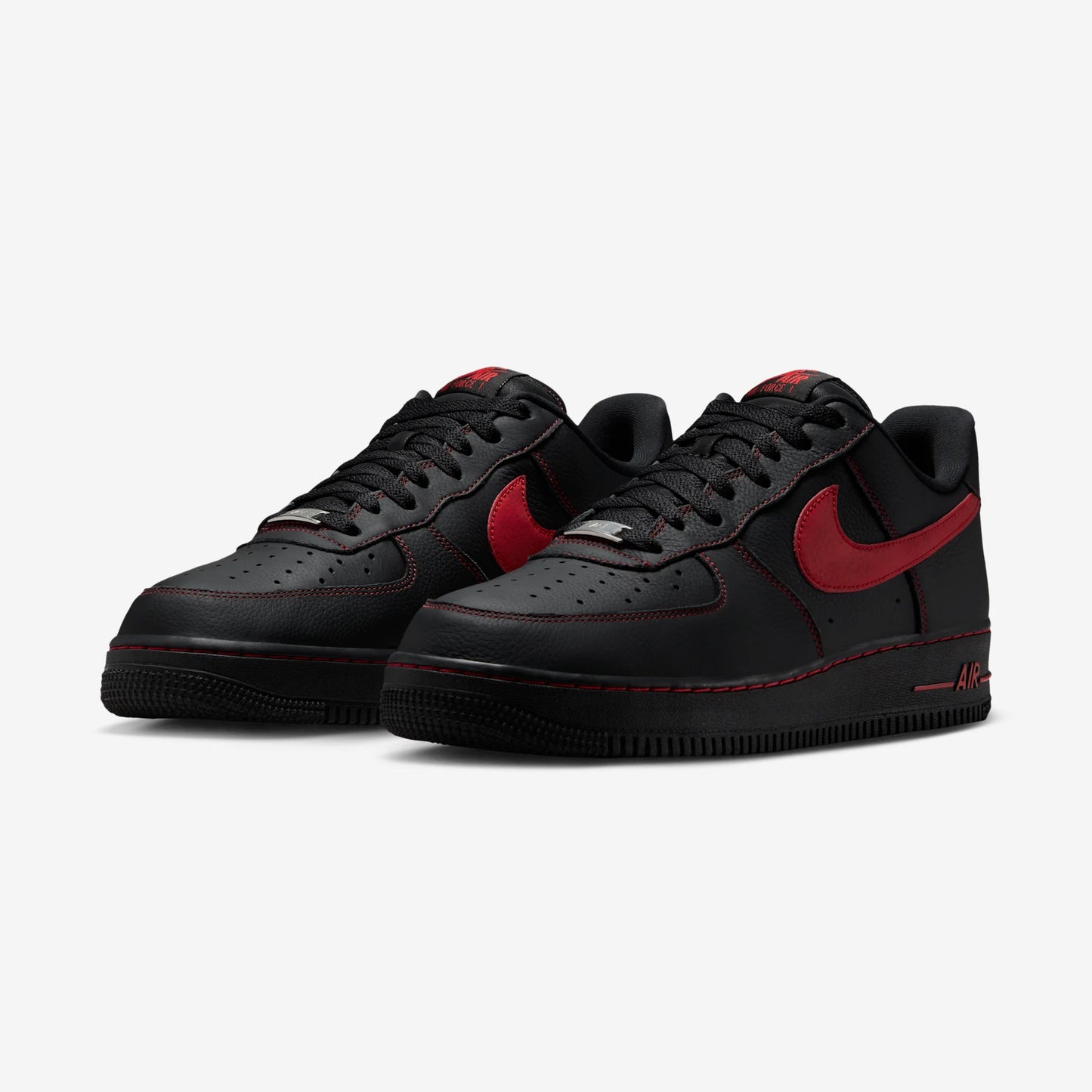 Nike Air Force 1 Low '07 LV8 Bred