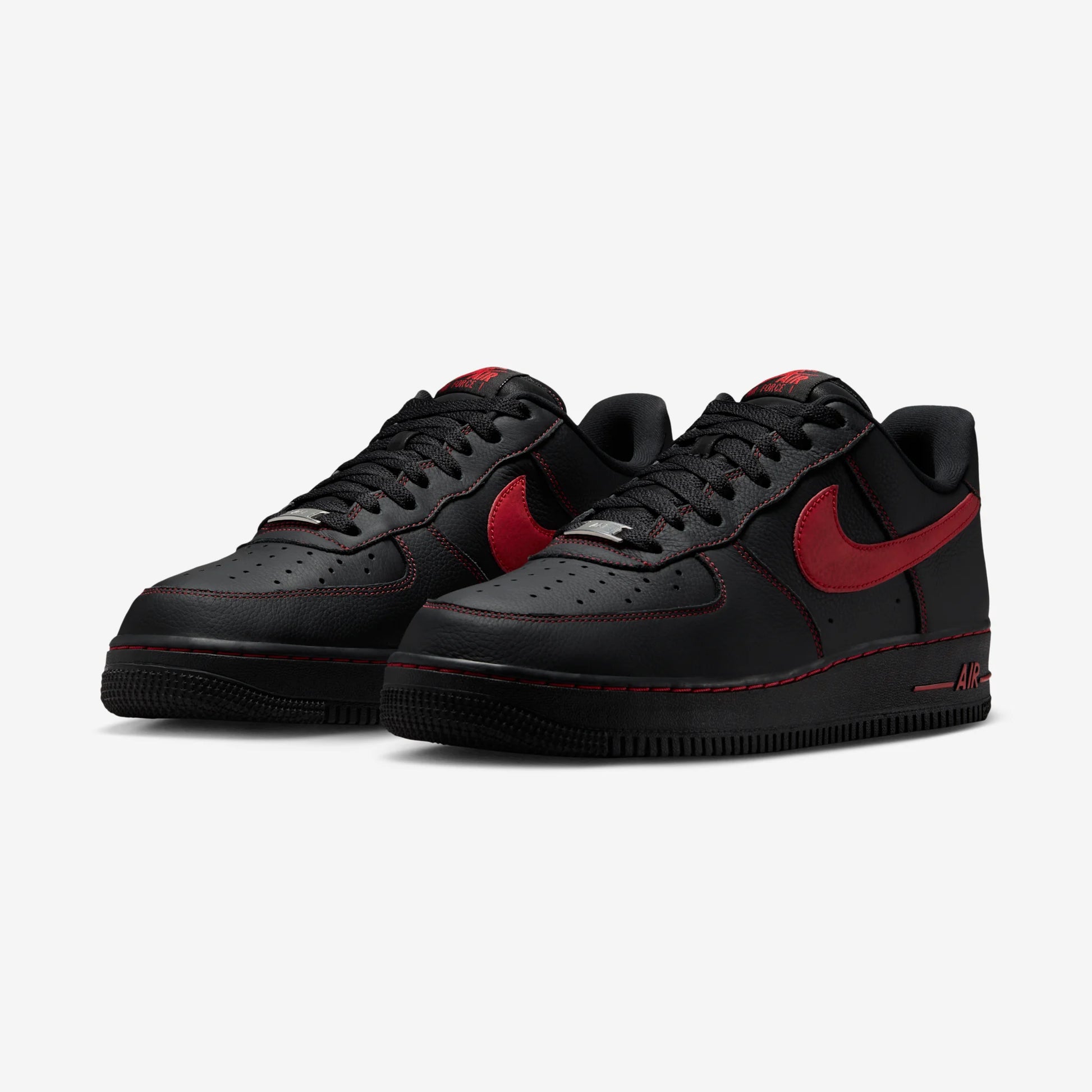 Nike Air Force 1 Low '07 LV8 Bred