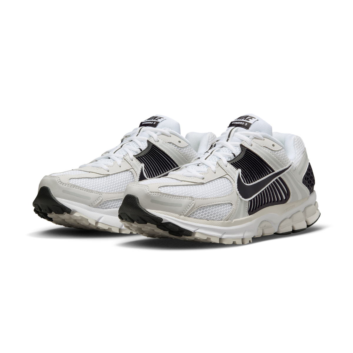 Nike Zoom Vomero 5 White Black