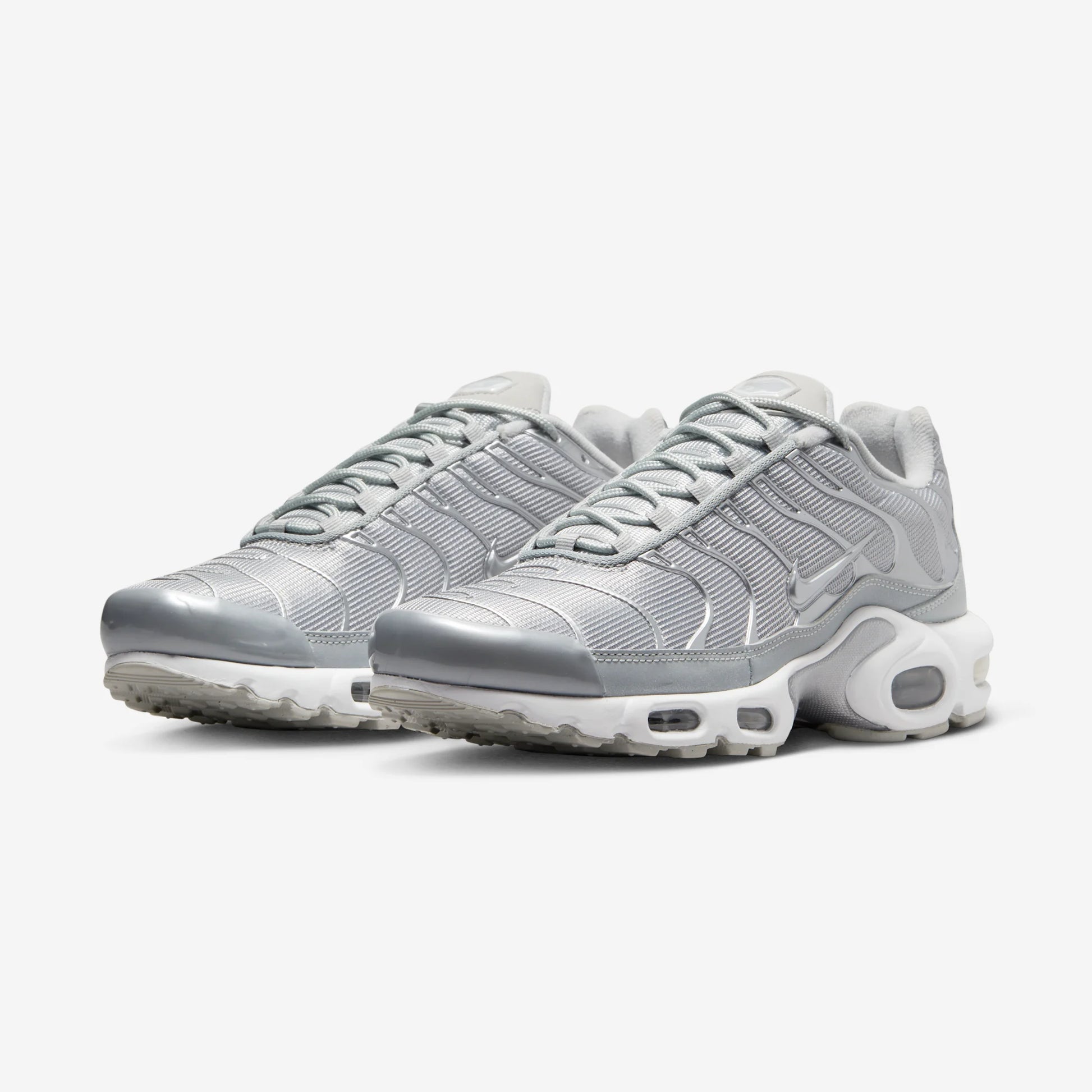 Nike Air Max Plus Metallic Silver