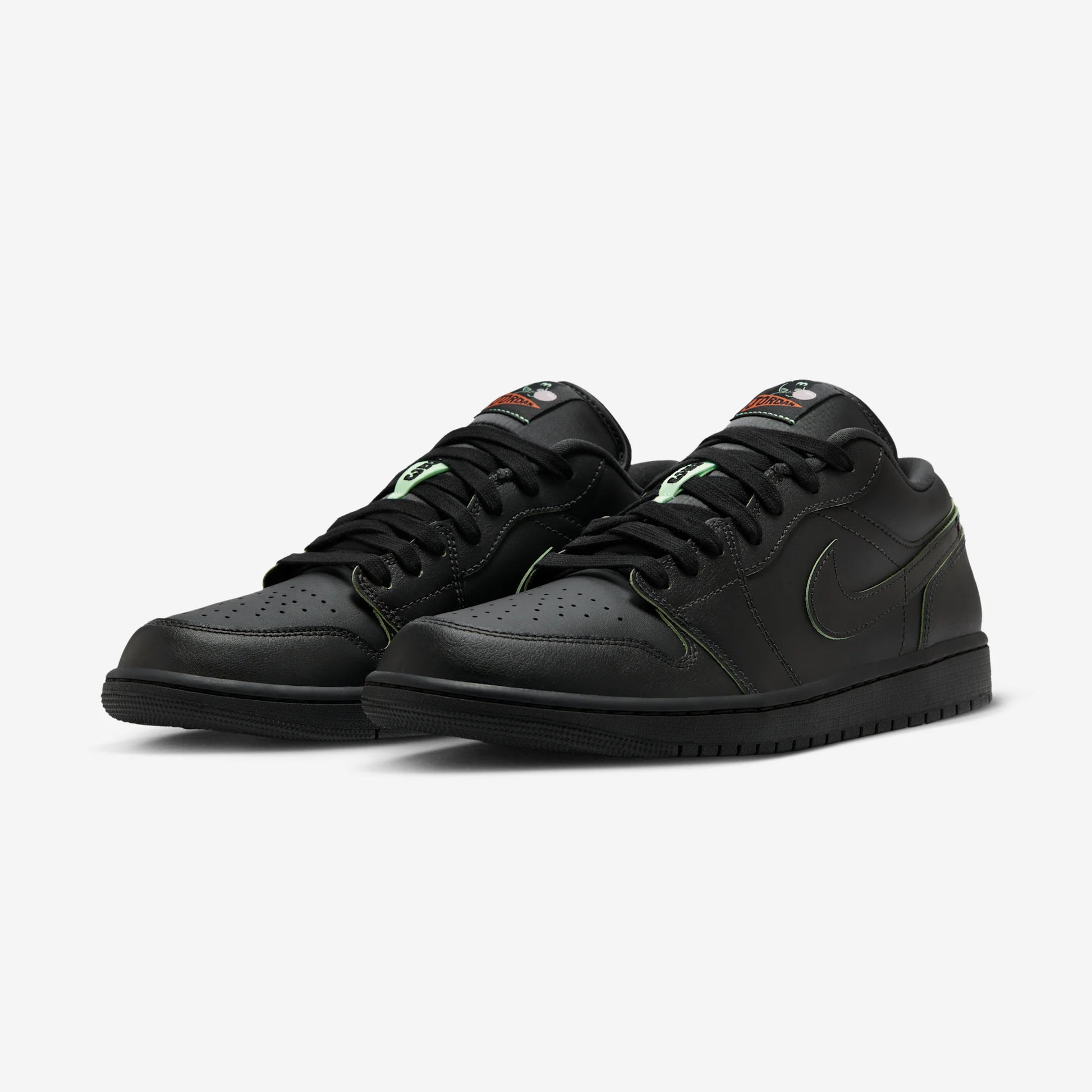 Jordan 1 Low SE Black Cat Mascot