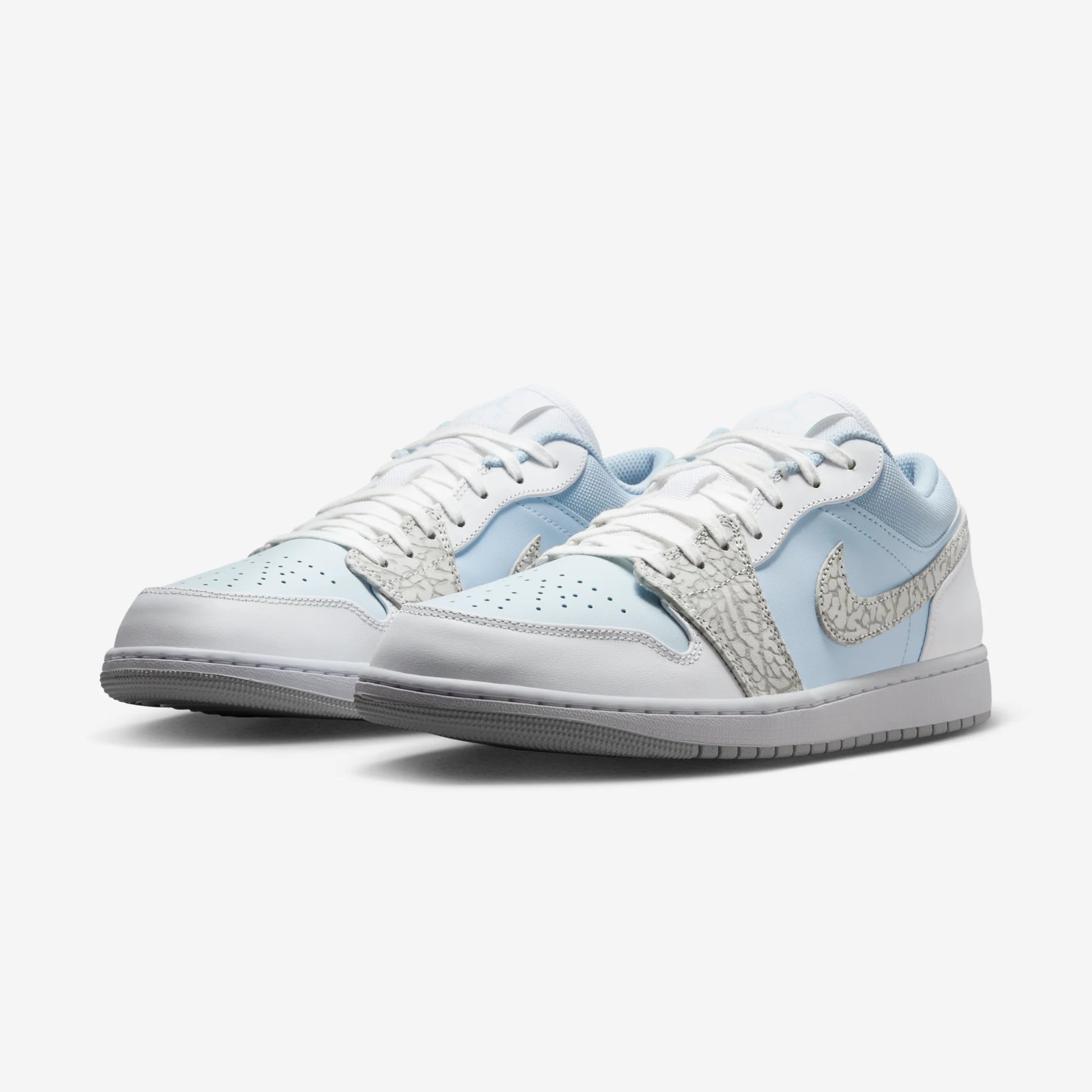 Jordan 1 Low SE Blue Tint Elephant Print