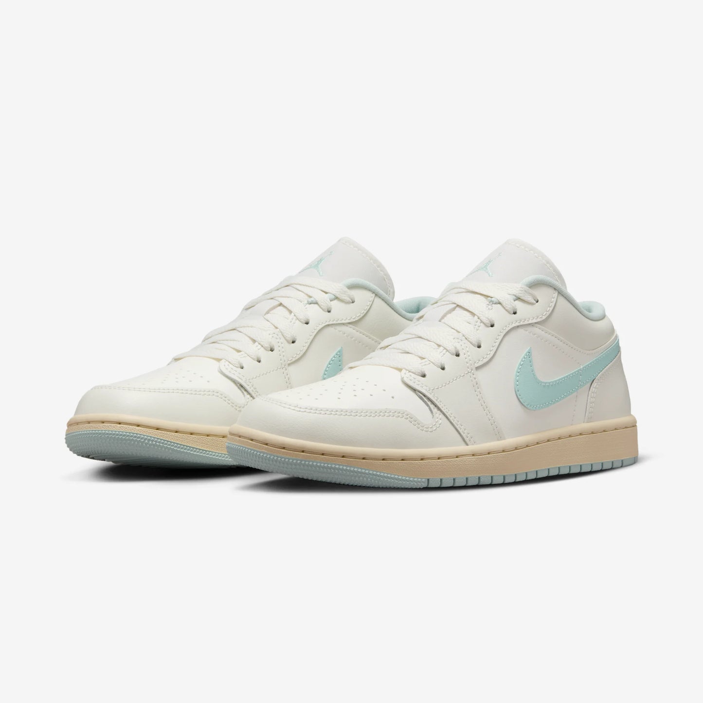Jordan 1 Low Sail Igloo (Women's)