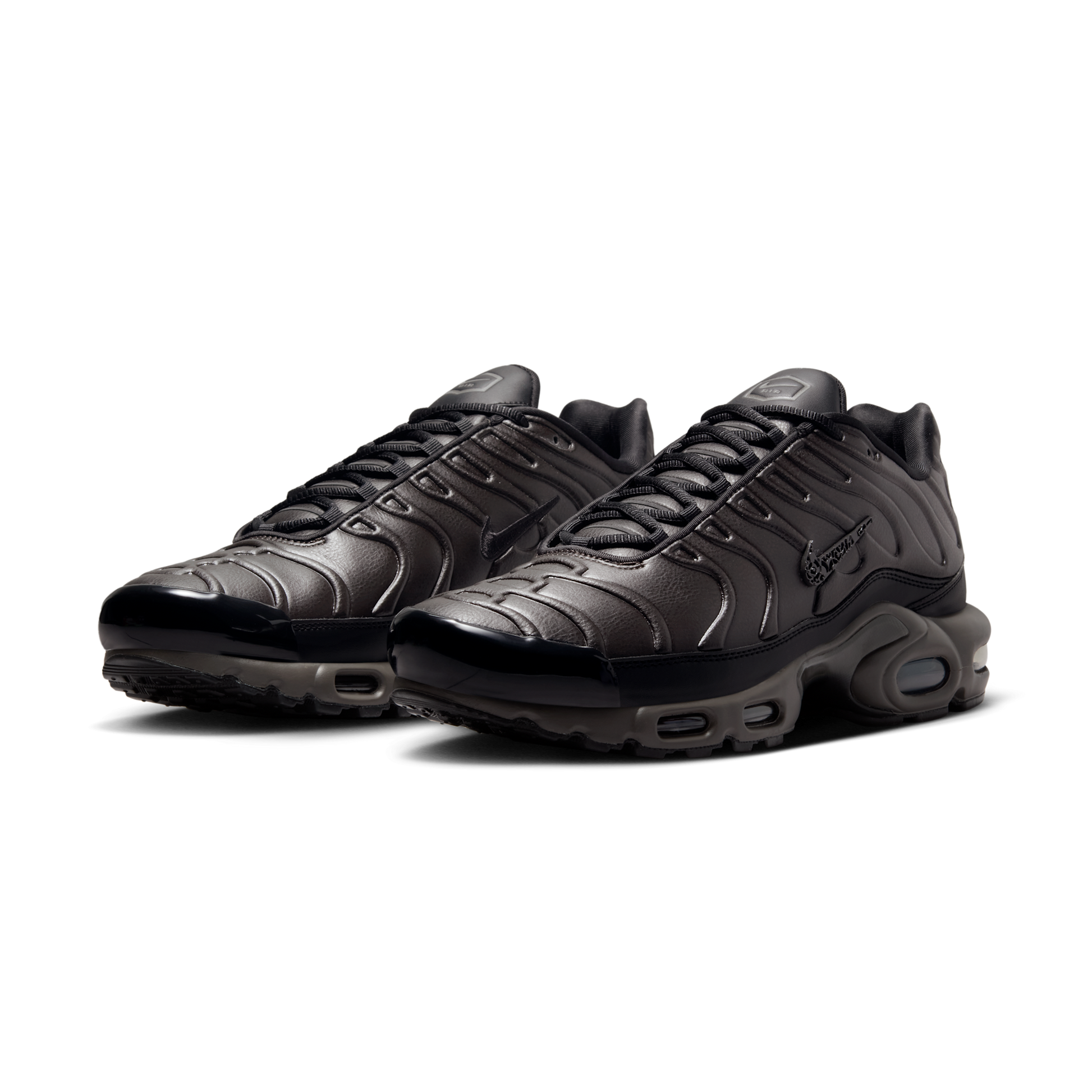 Nike Air Max Plus Premium Paris