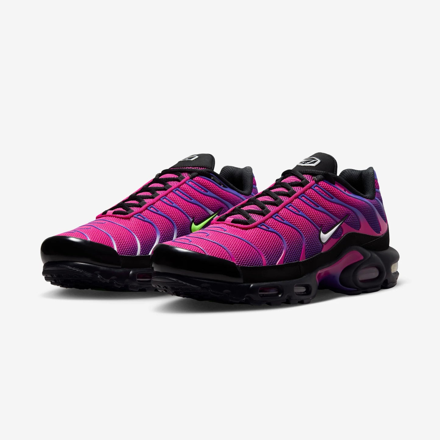 Nike Air Max Plus Rebellious Air Fireberry