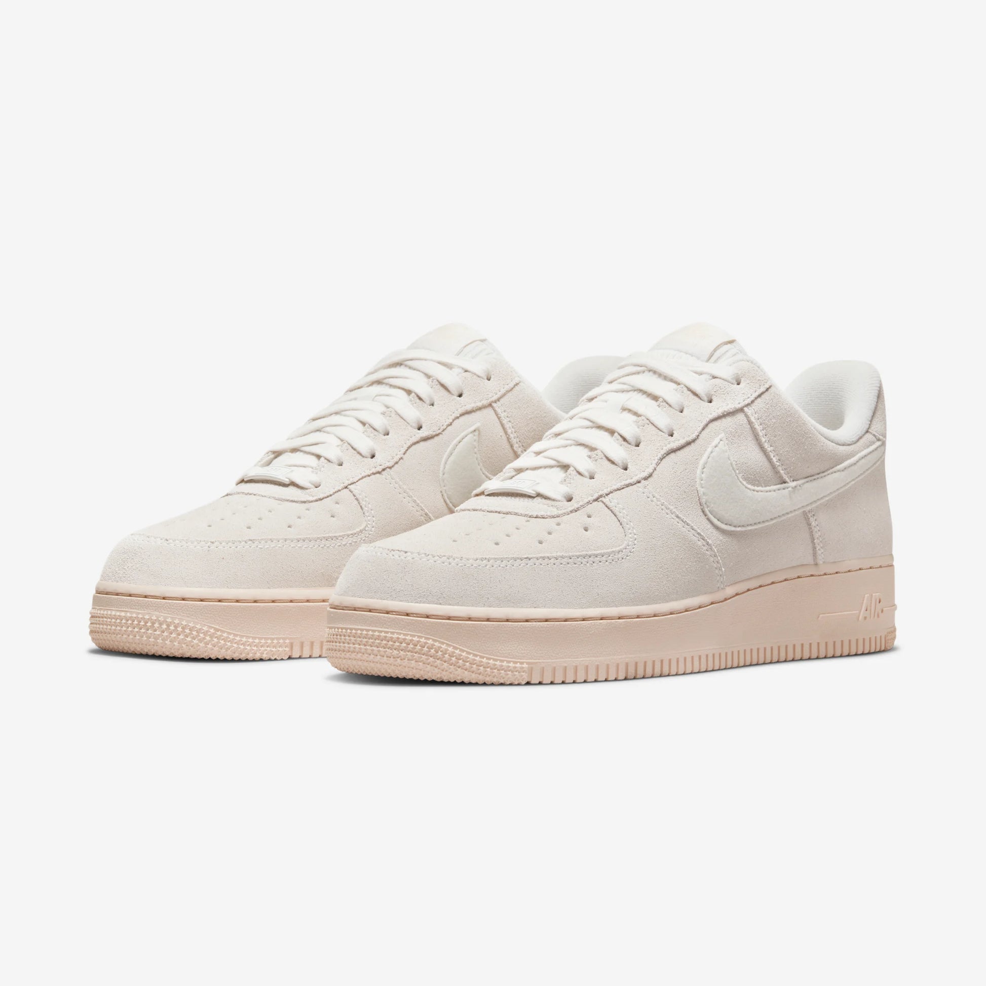 Nike Air Force 1 Low Winter Premium Summit White Suede