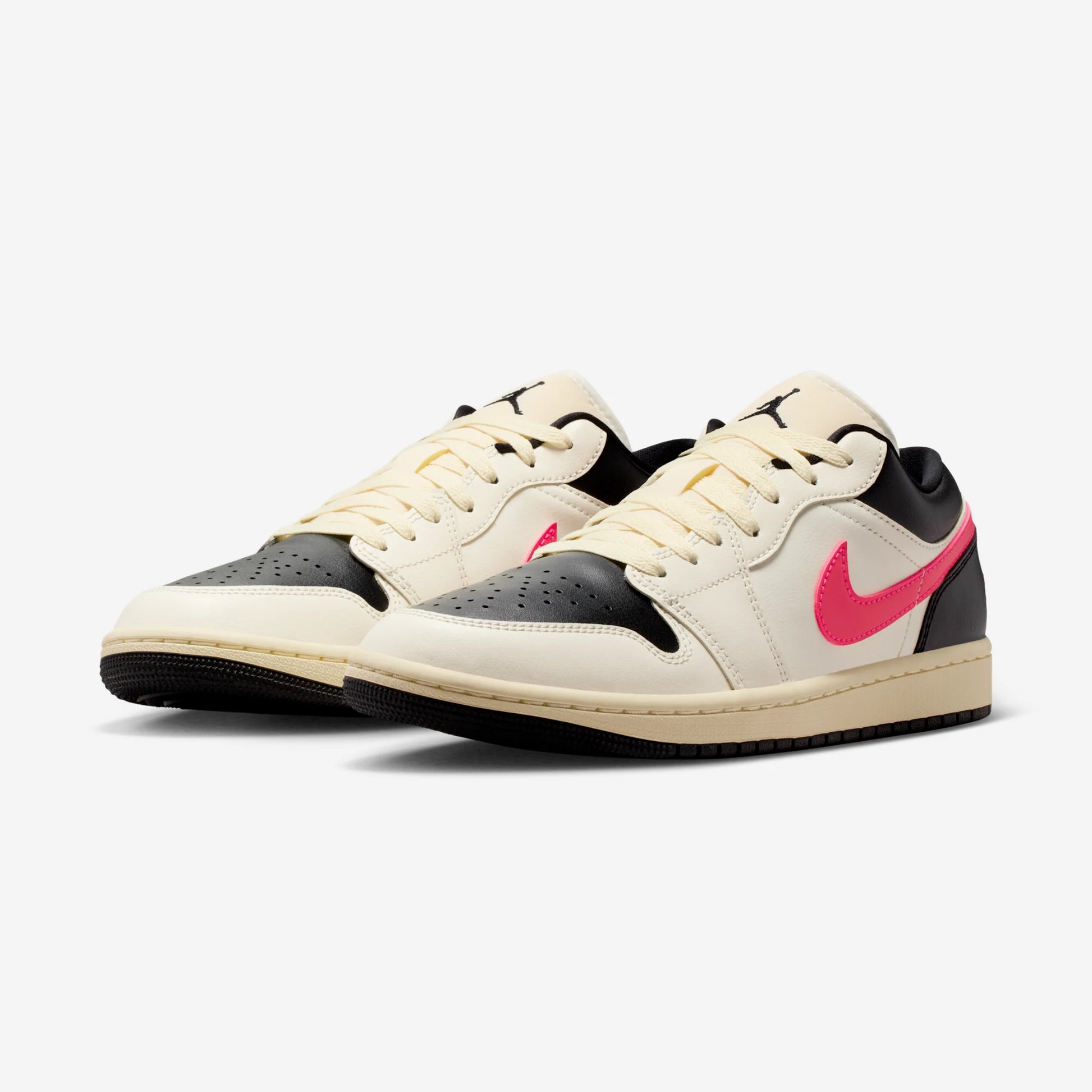 Jordan 1 Low Flight Club (Women's)