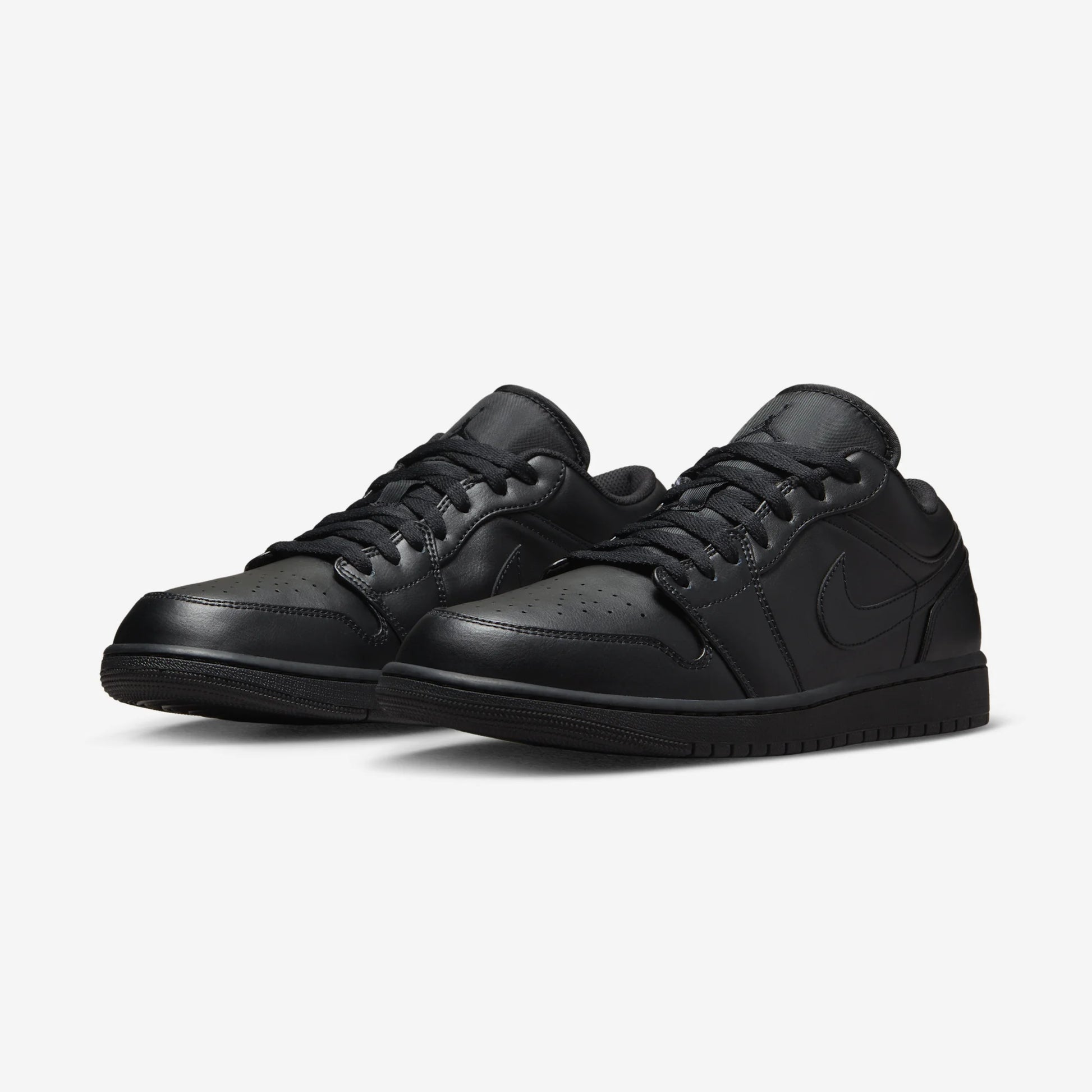 Jordan 1 Low Triple Black