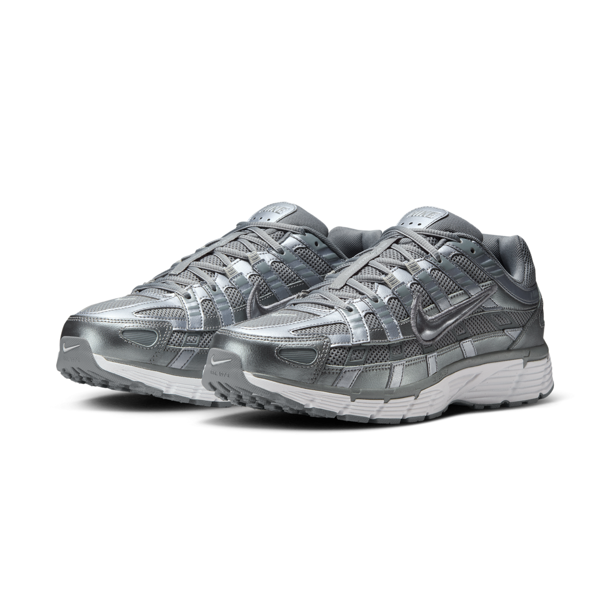 Nike P-6000 Metallic Cool Grey