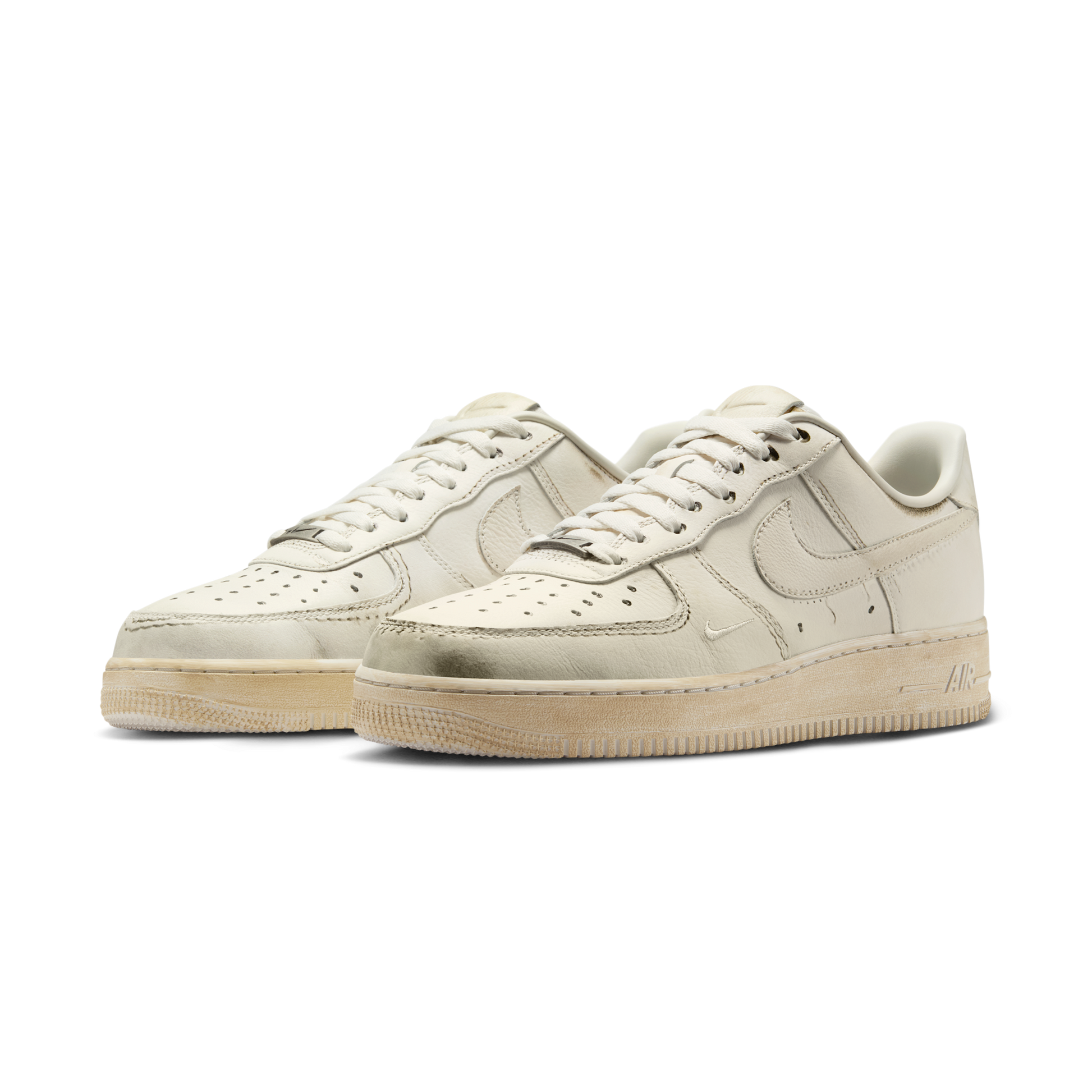Nike Air Force 1 Low .SWOOSH Dirty Triple White