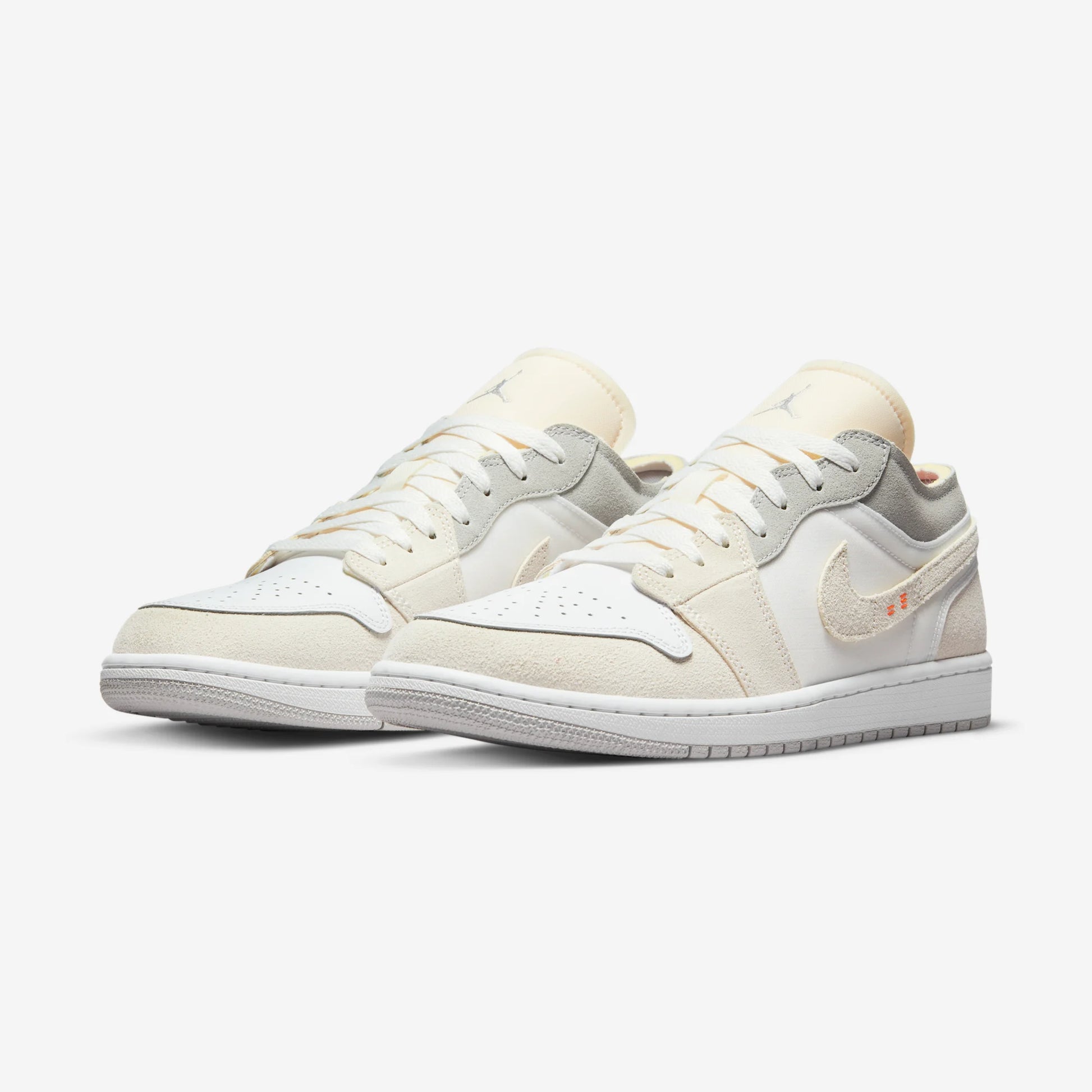 Jordan 1 Low SE Craft Inside Out White Phantom
