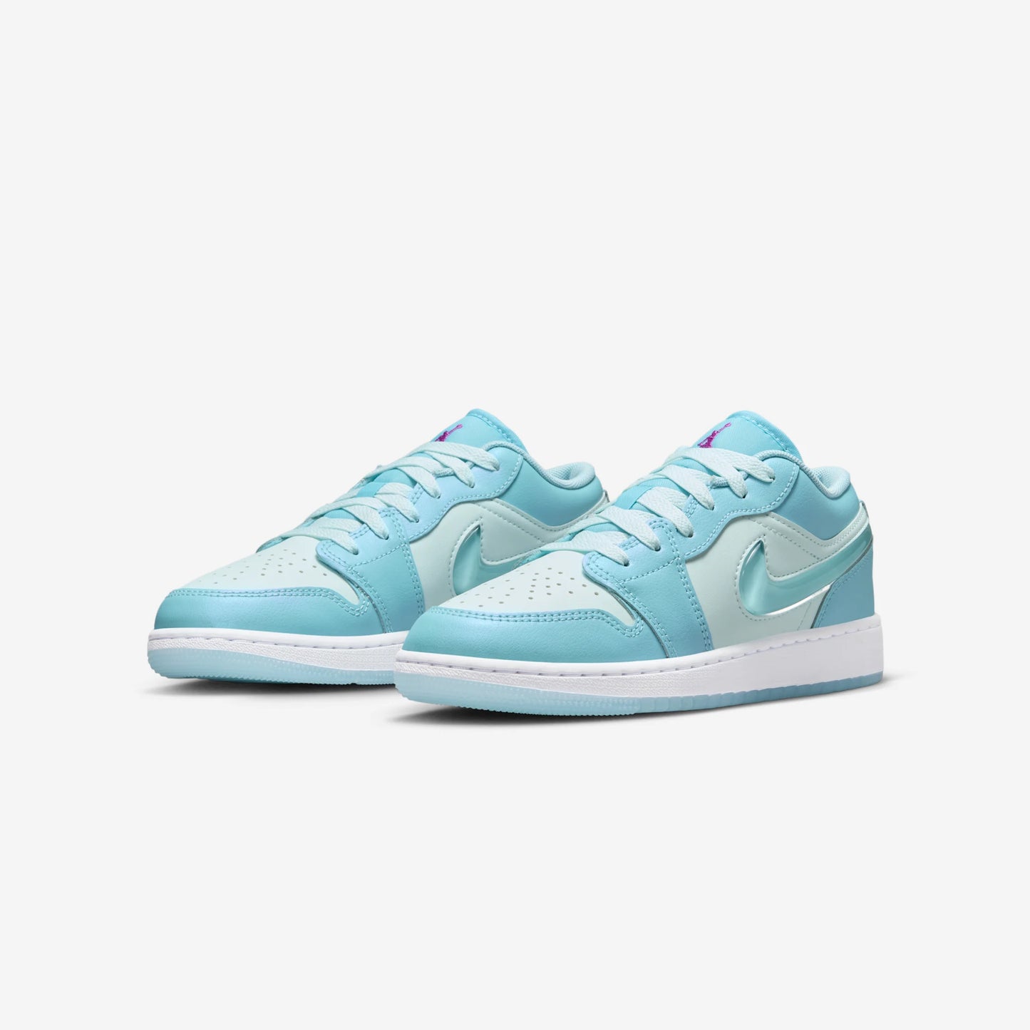 Jordan 1 Low SE Aquarius Blue (GS)