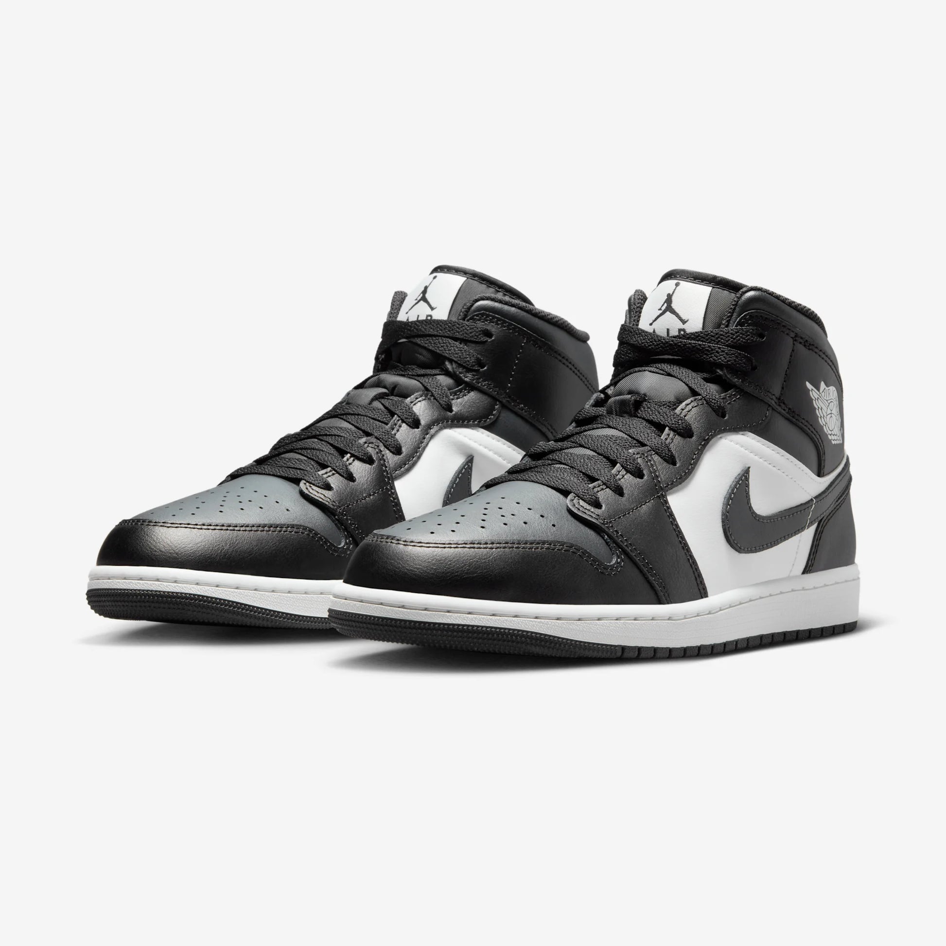 Jordan 1 Mid Off Noir Toe