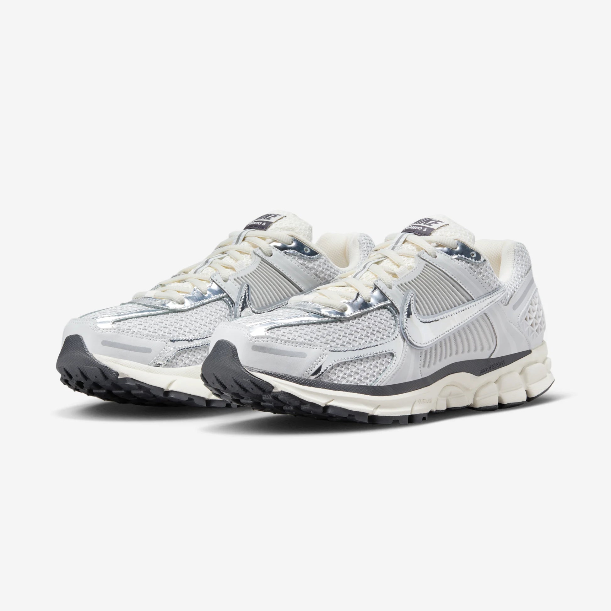 Nike Zoom Vomero 5 Chrome