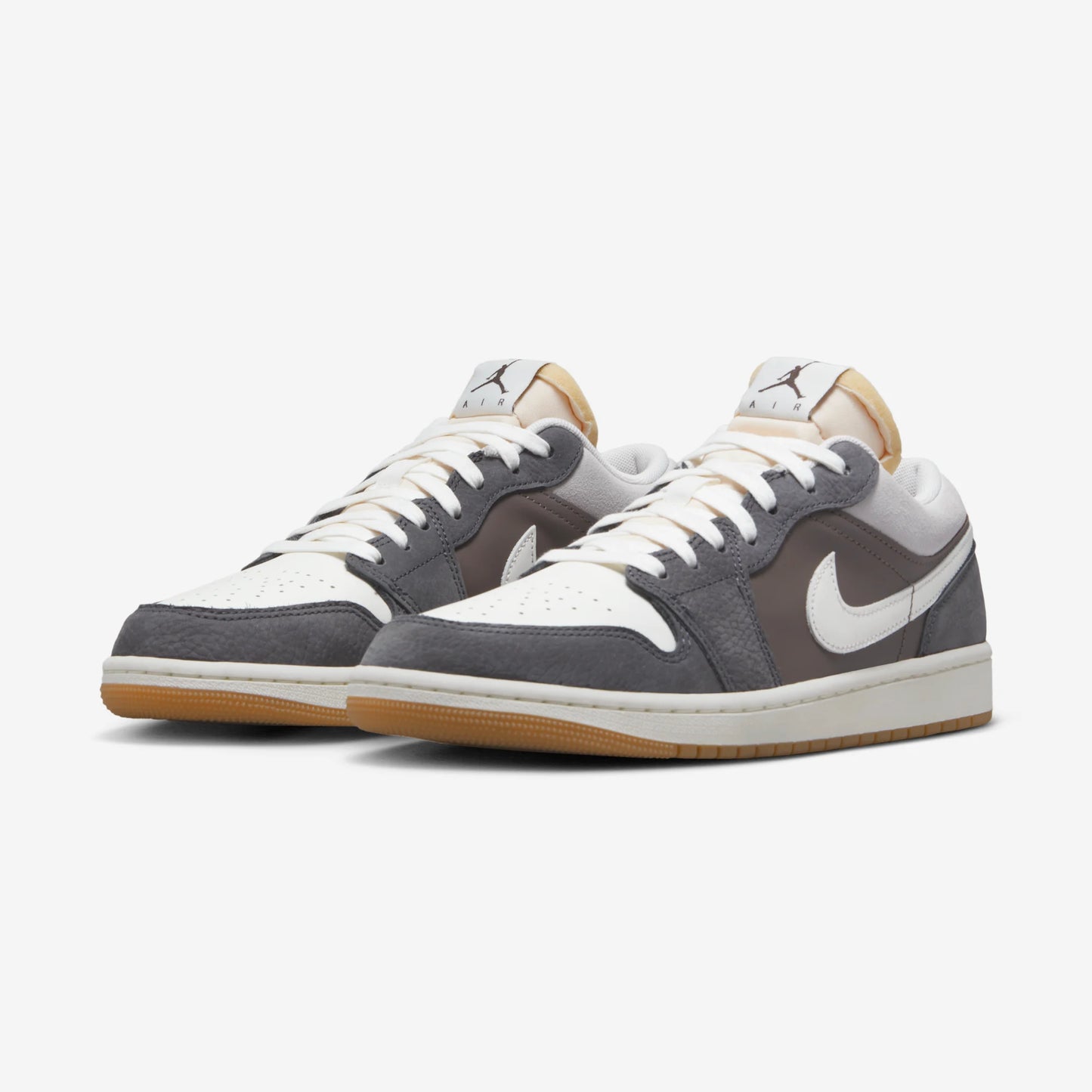 Jordan 1 Low SNKRS Day Korea Magpie (2023)