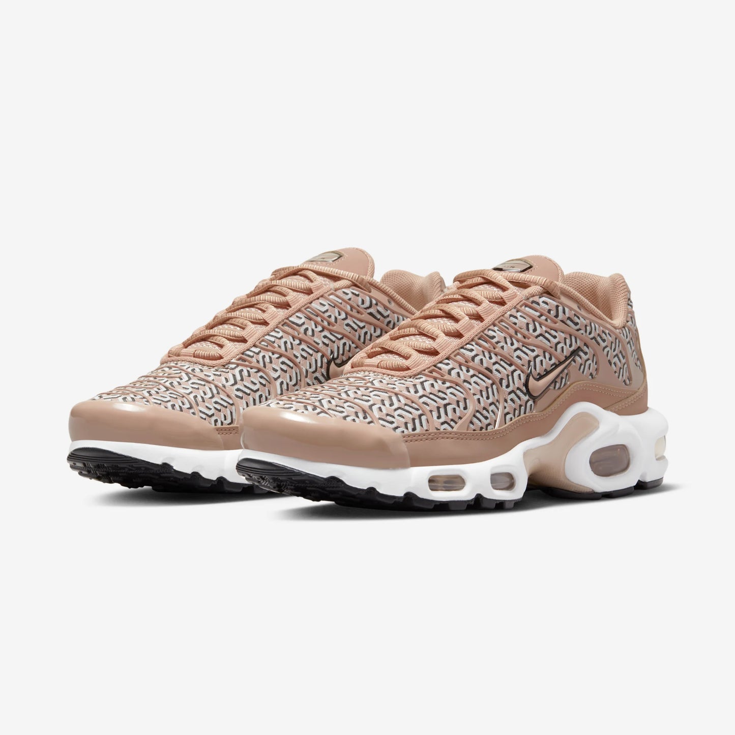 Nike Air Max Plus United in Victory (Women's)