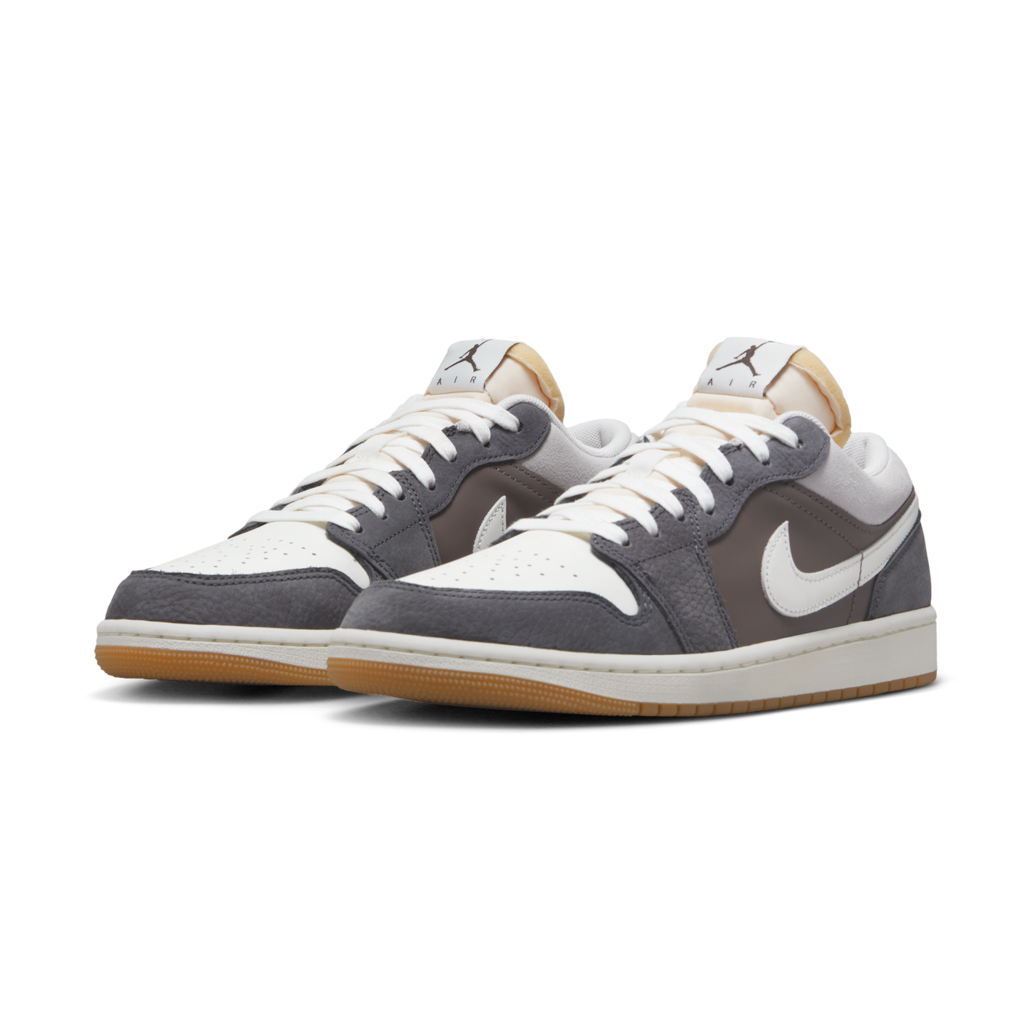 Jordan 1 Low SNKRS Day Korea Magpie (2023)