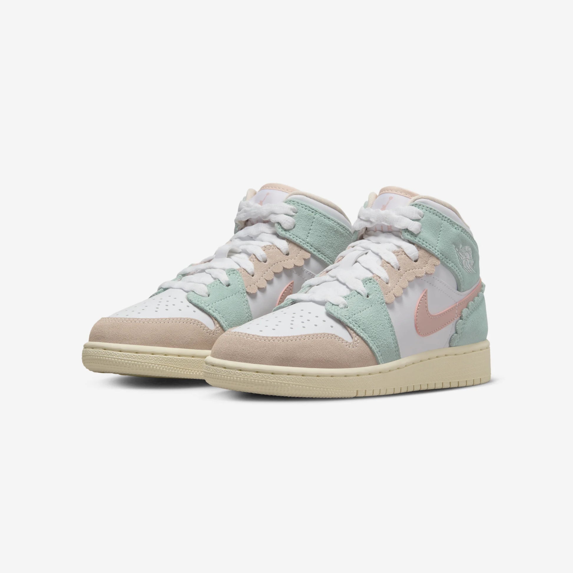 Jordan 1 Mid SE Pink Oxford (GS)