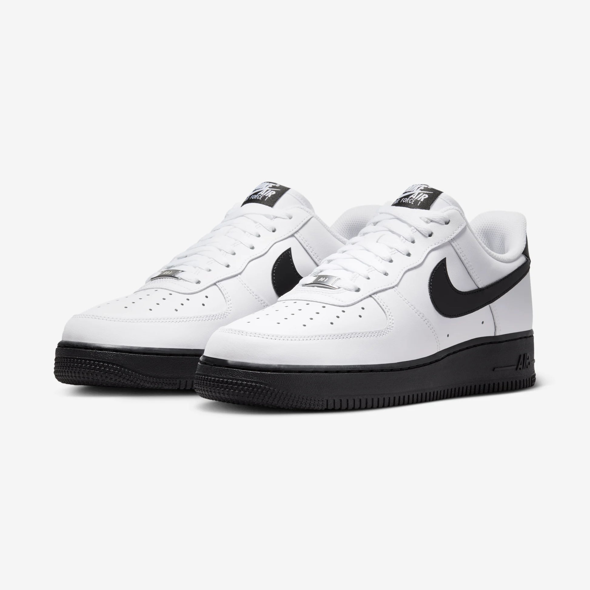 Nike Air Force 1 Low '07 White Black (2026)