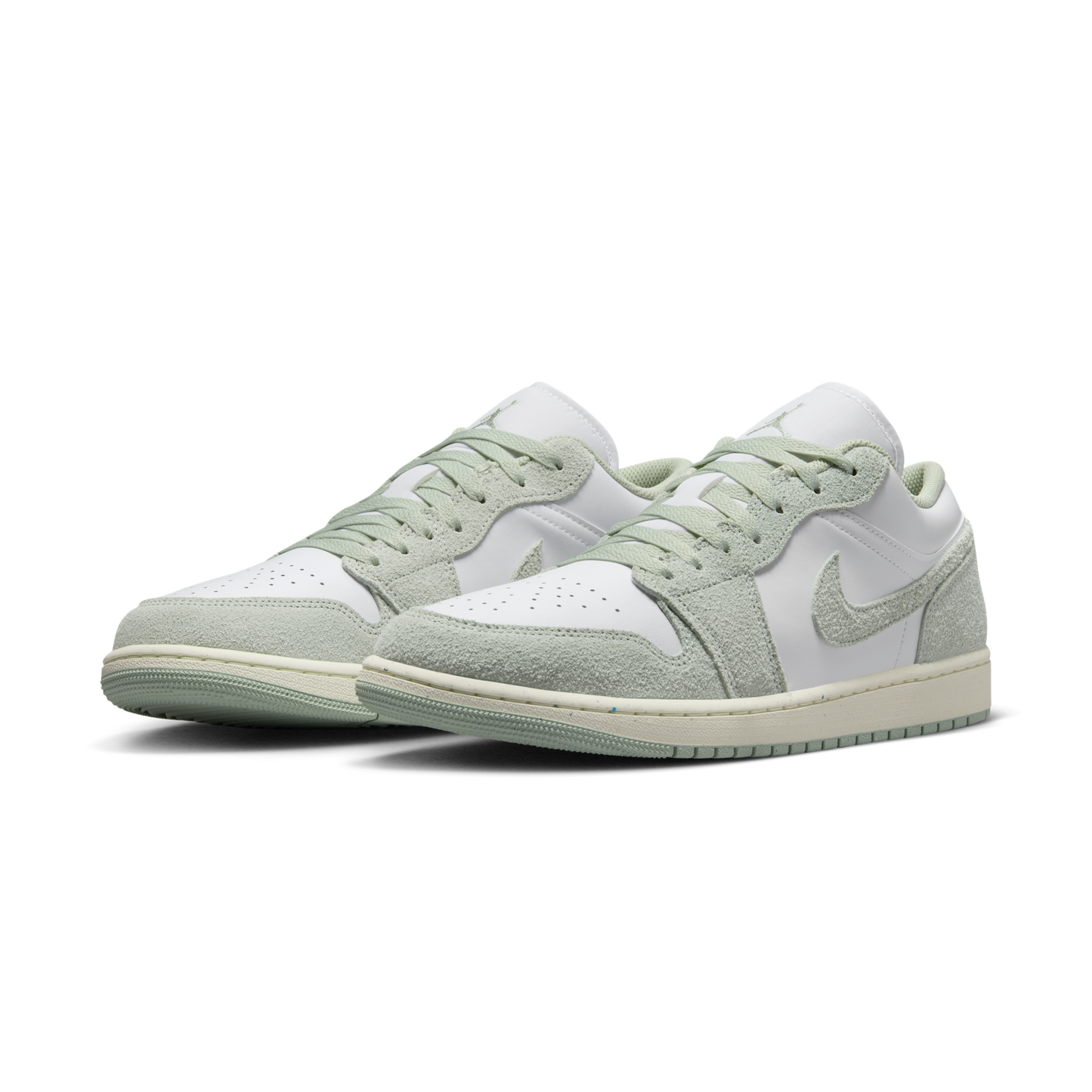 Jordan 1 Low SE Seafoam