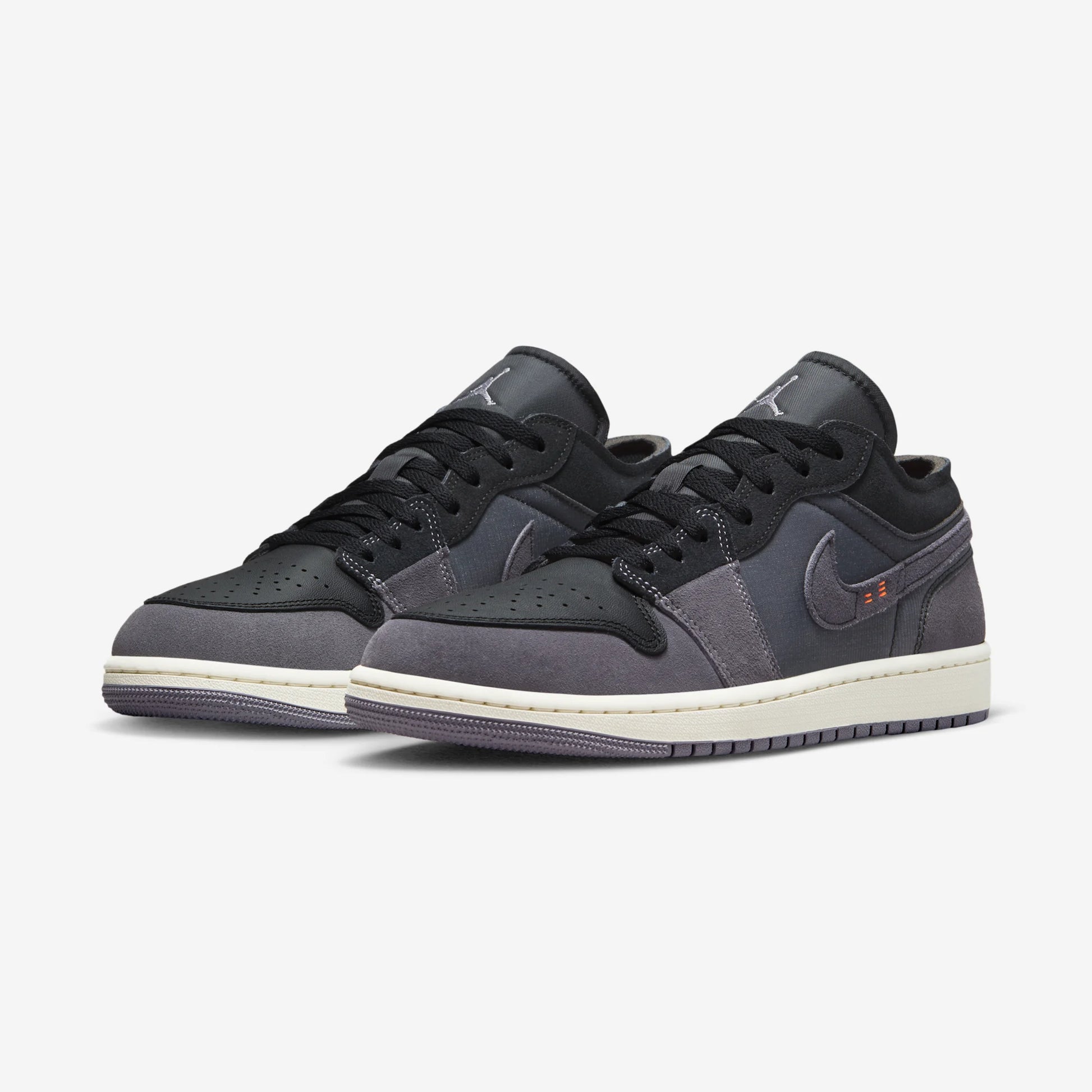Jordan 1 Low Craft Inside Out Black