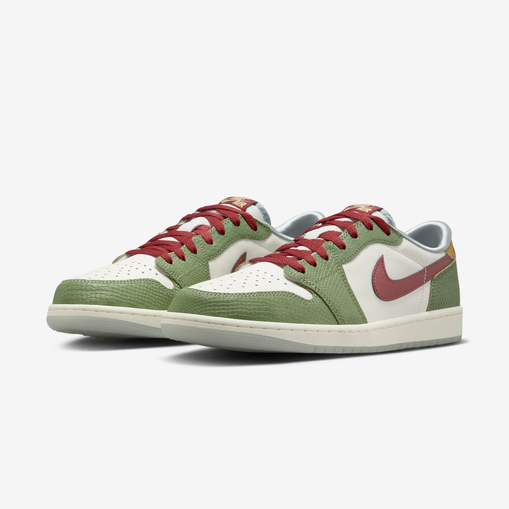 Jordan 1 Retro Low OG Year of the Dragon (2024)