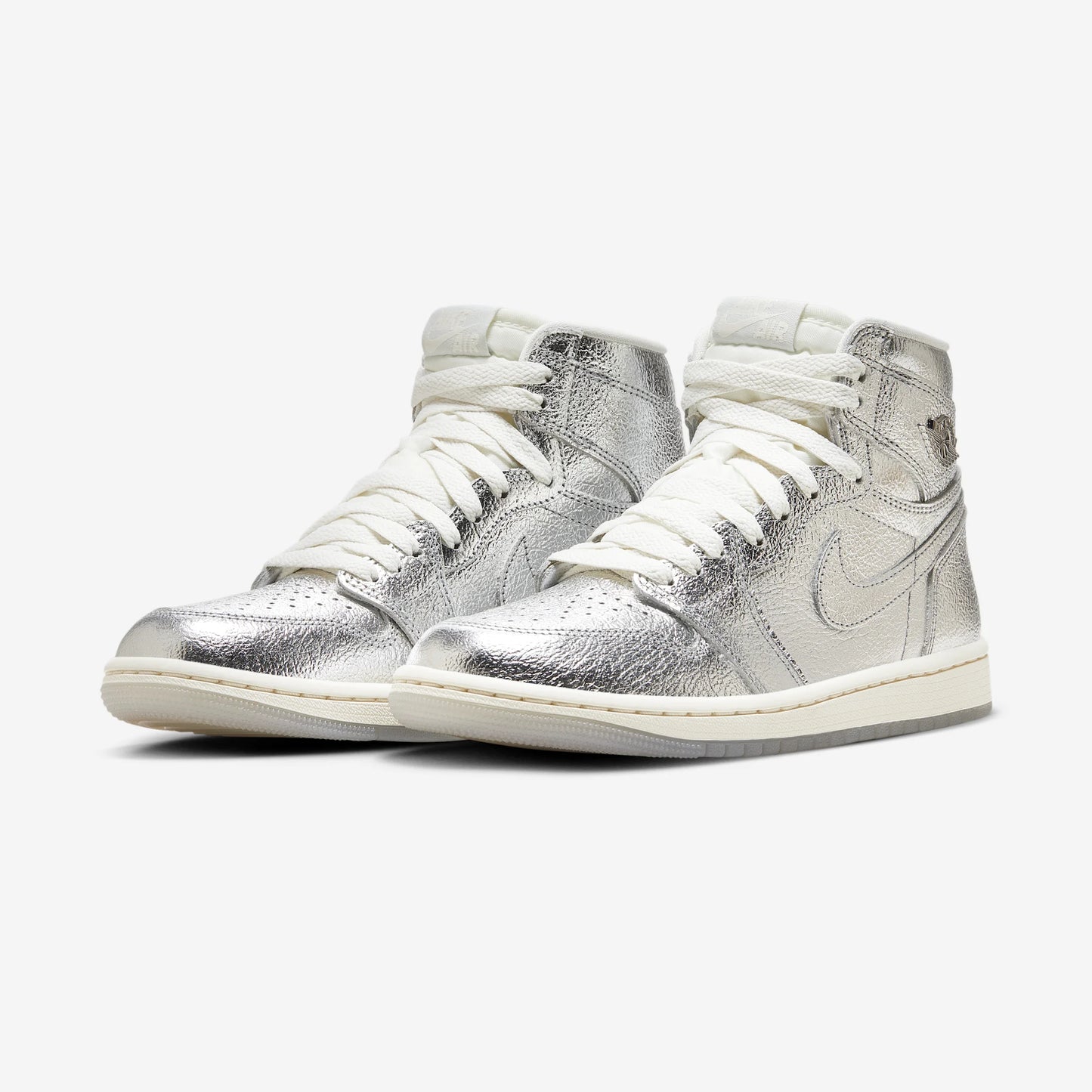 Jordan 1 Retro High OG Chrome (Women's)