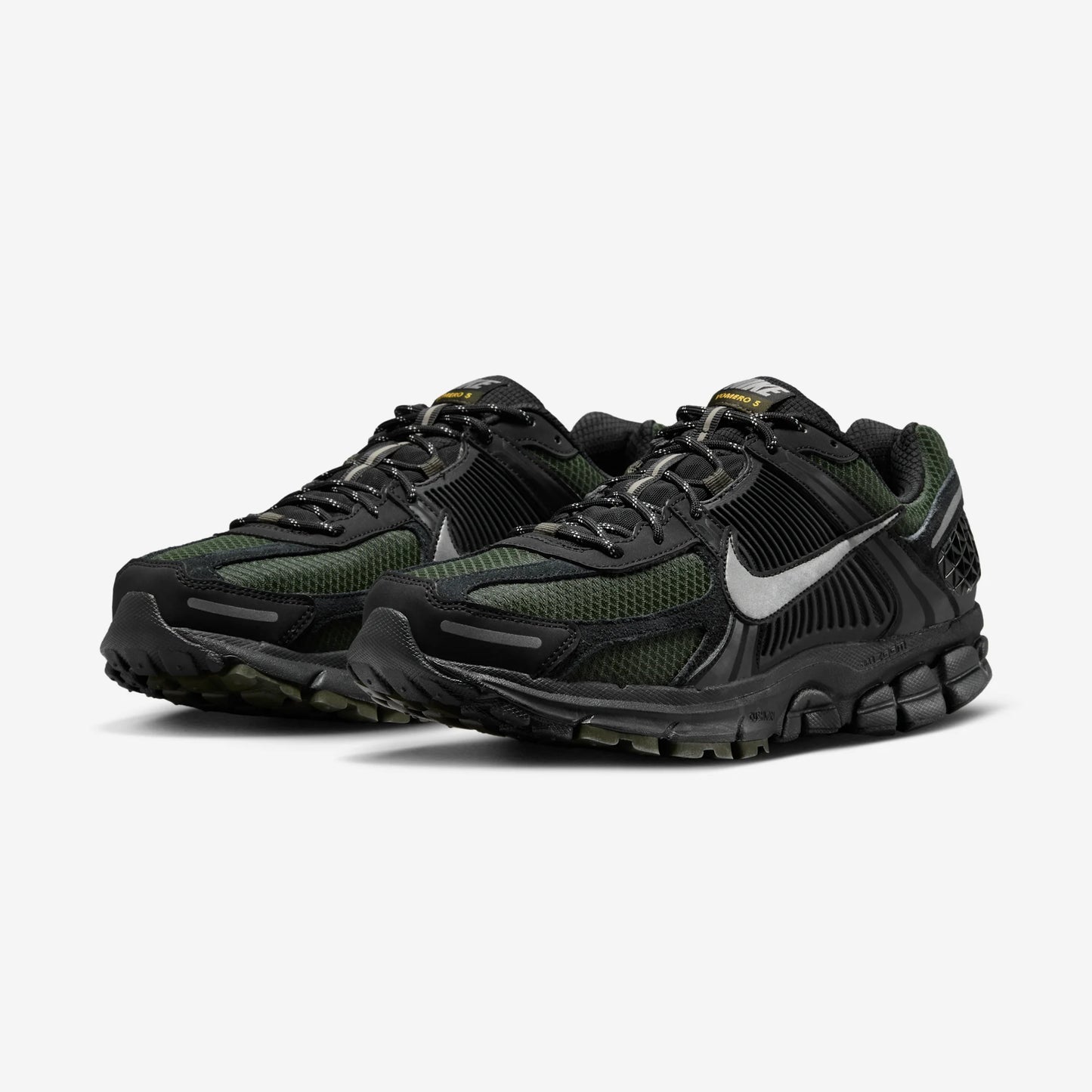 Nike Zoom Vomero 5 Black Sequoia